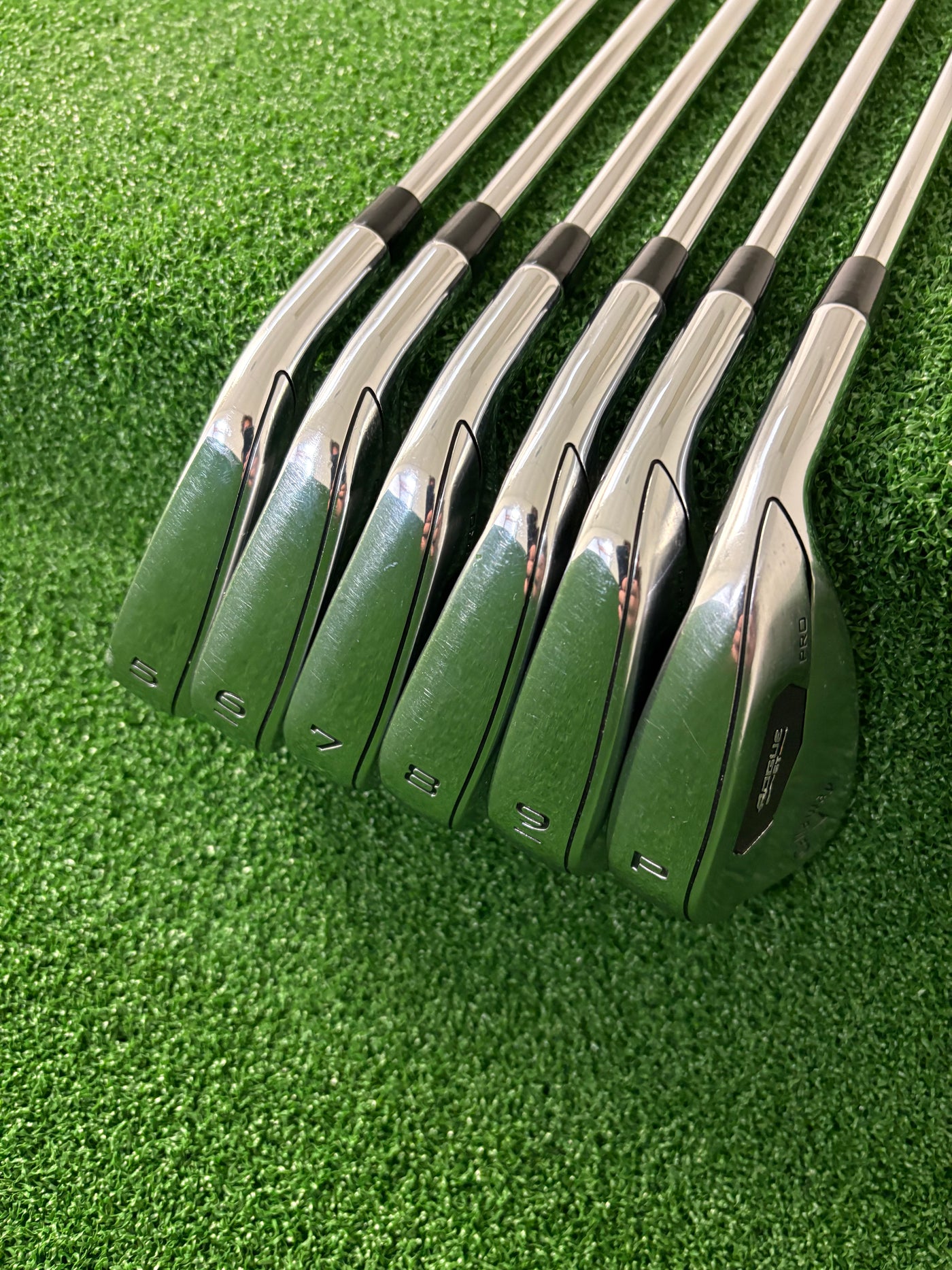 Callaway Rogue ST Pro 5-PW (Stiff)