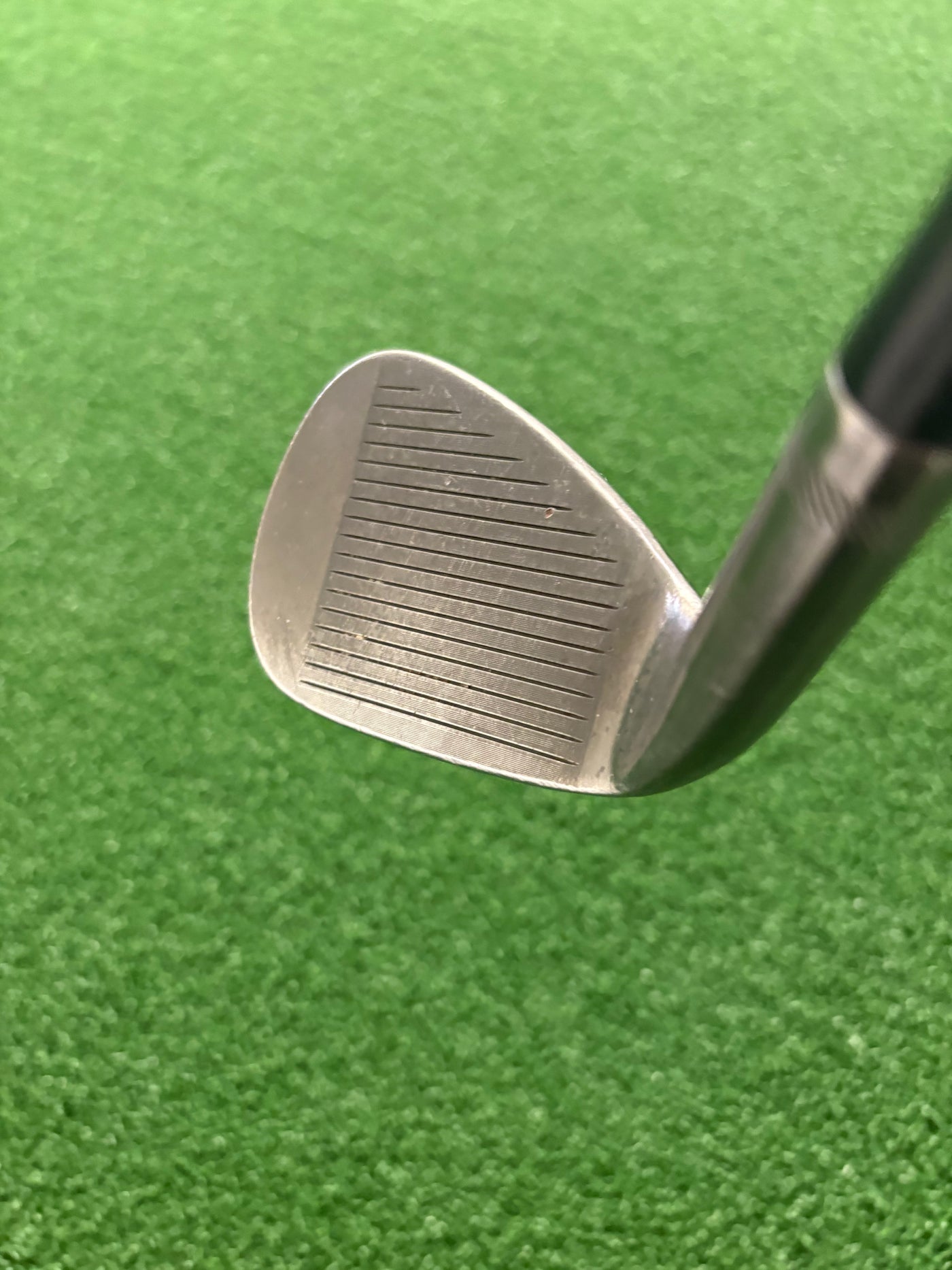 Titleist Vokey SM6 F Grind 52*