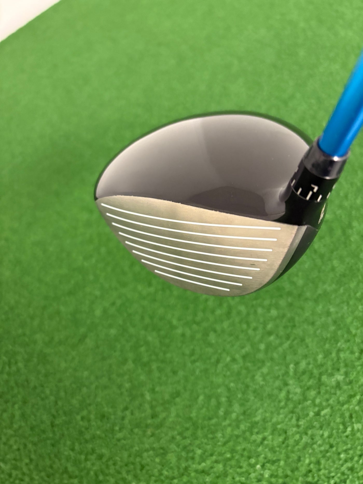 Srixon Z-745 9.5* (Stiff)