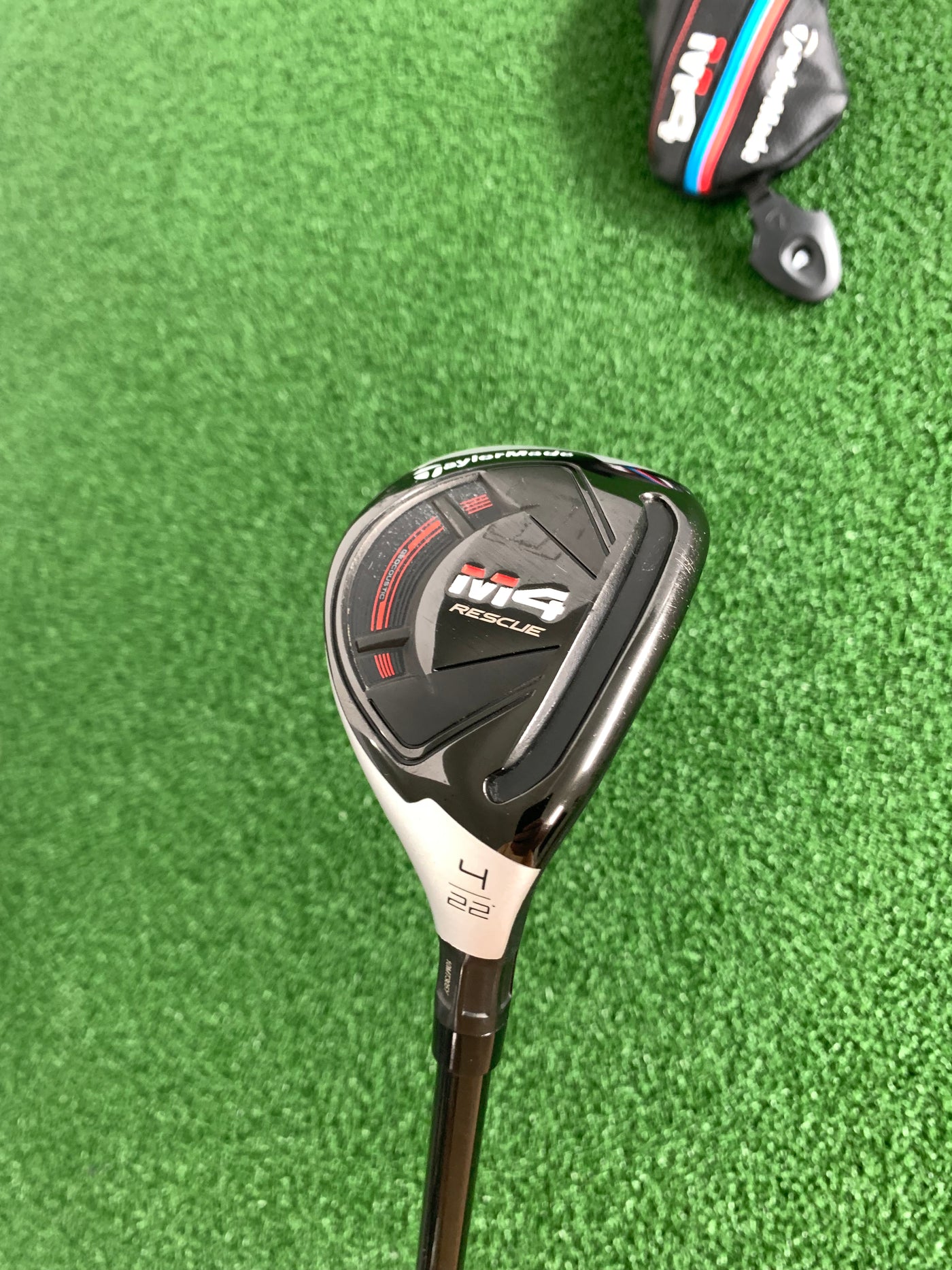 Taylormade M4 (2021) 22* 4 Hybrid (Regular)