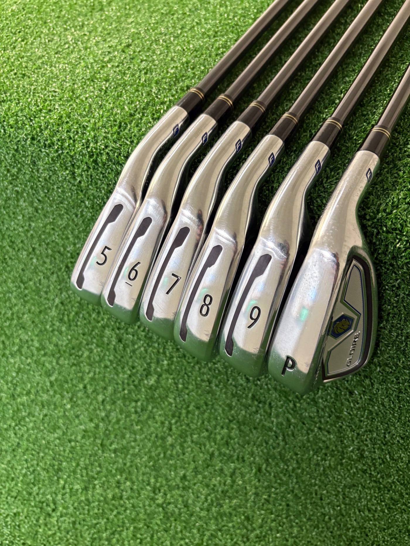 Taylormade Gloire F 5-PW (Stiff)