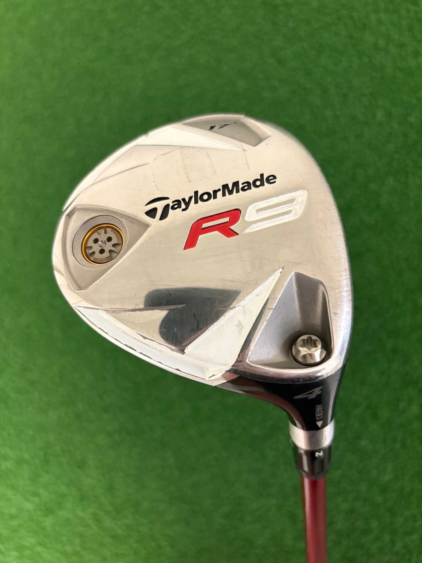 Taylormade R9 17* 4 Wood (Stiff/Regular)