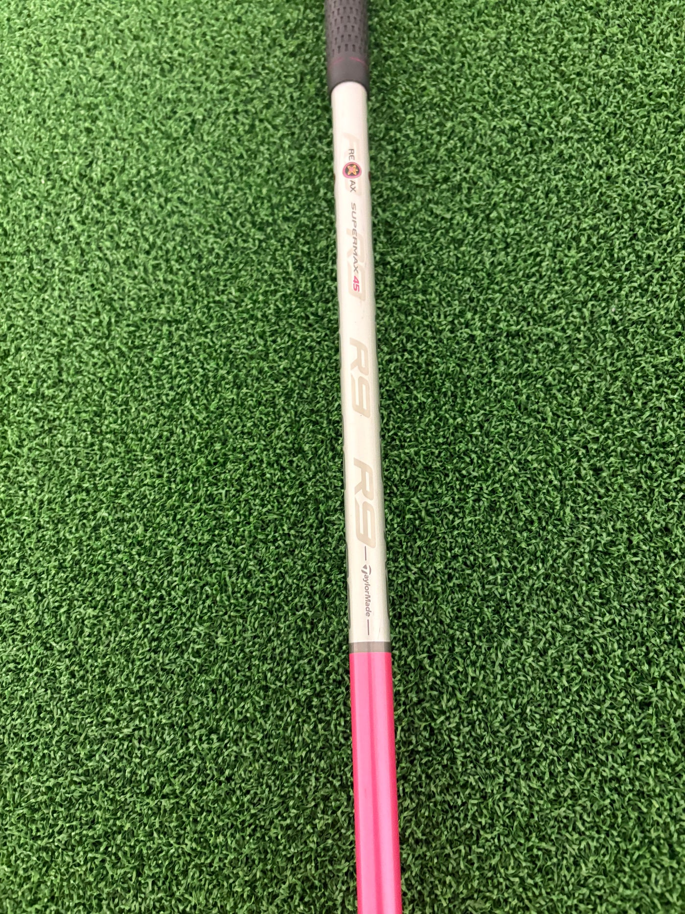 Taylormade R9 Super Max 18* 5 Wood (Ladies)