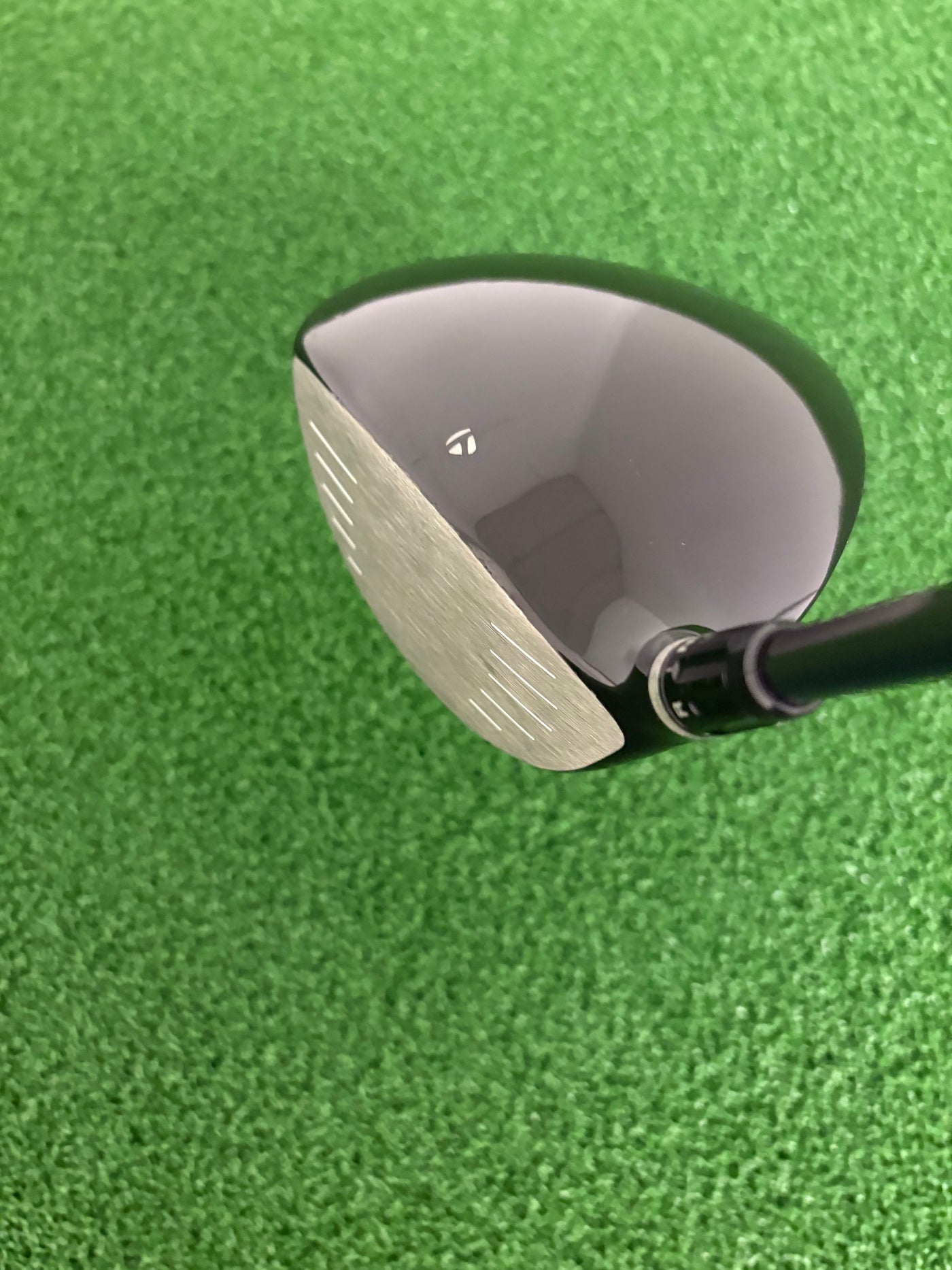 Taylormade R9 9.5* (Stiff)