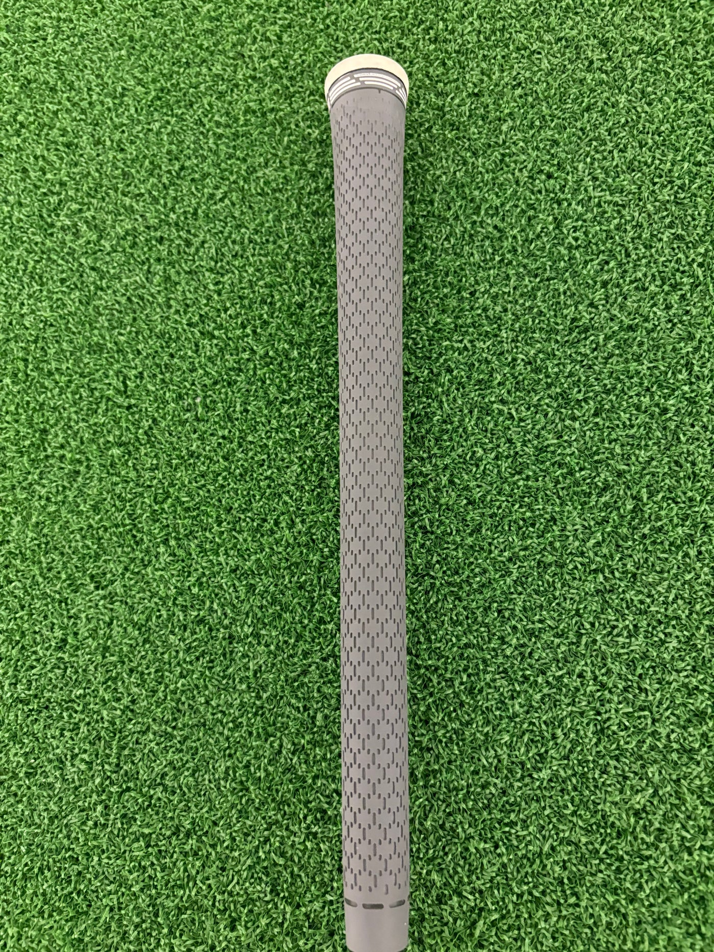 Cobra F8 19* 3 Hybrid (Regular)