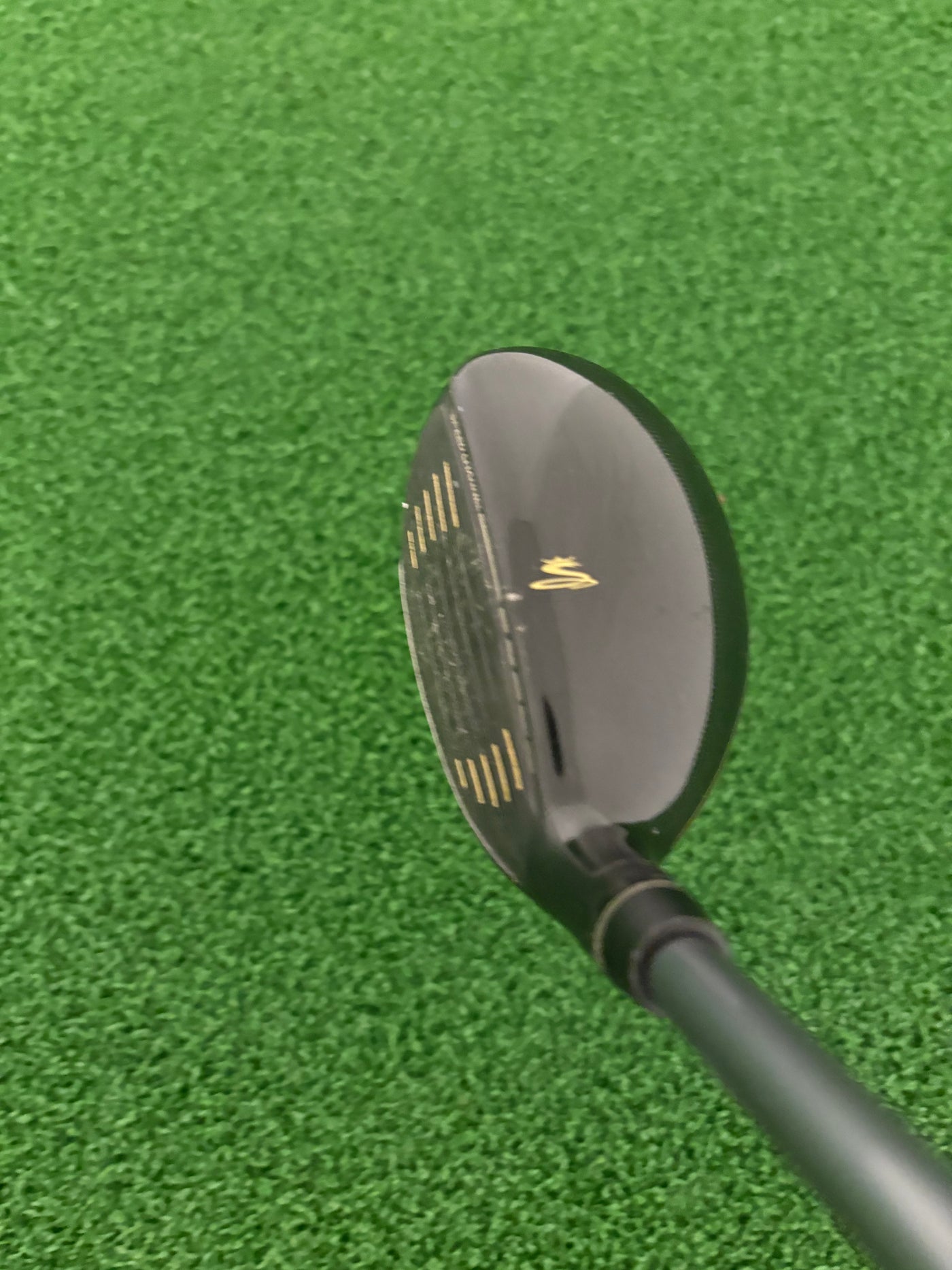 Cobra F6 23* 4 Hybrid (Stiff/Regular)