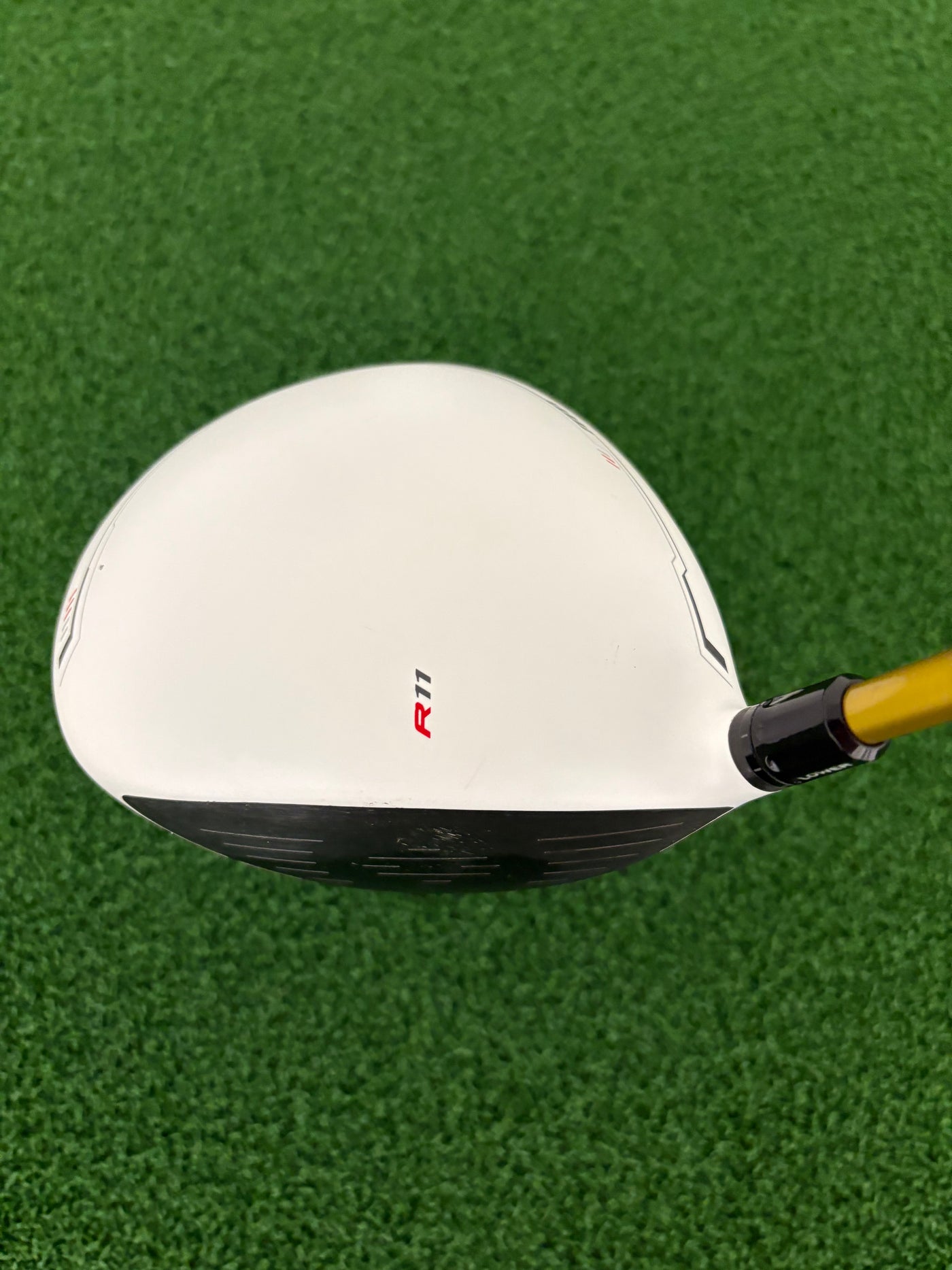 Taylormade R11S 9.0* (Stiff)