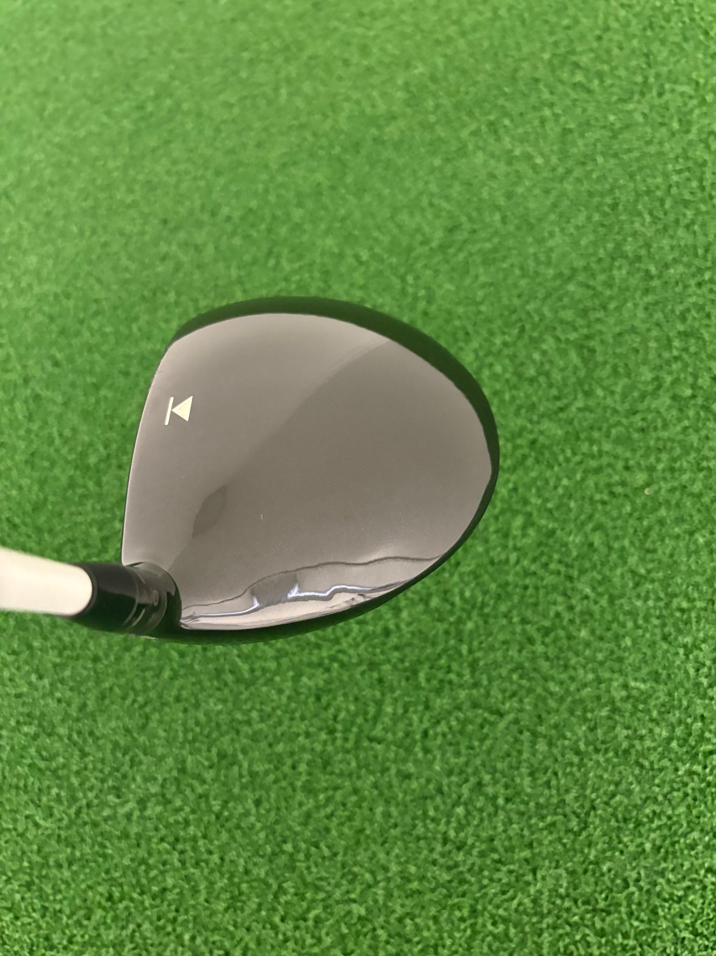 Titleist 913D3 9.5* (Stiff)