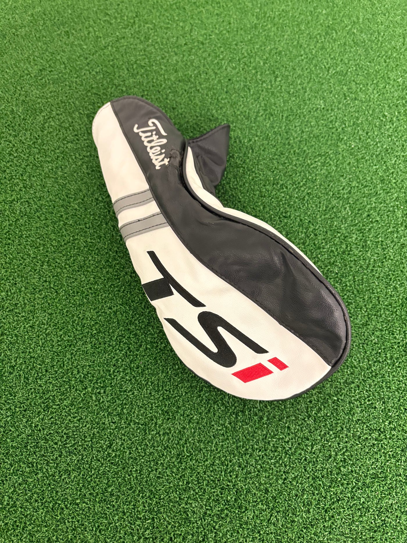 Titleist TSi2 9.0* (Stiff)