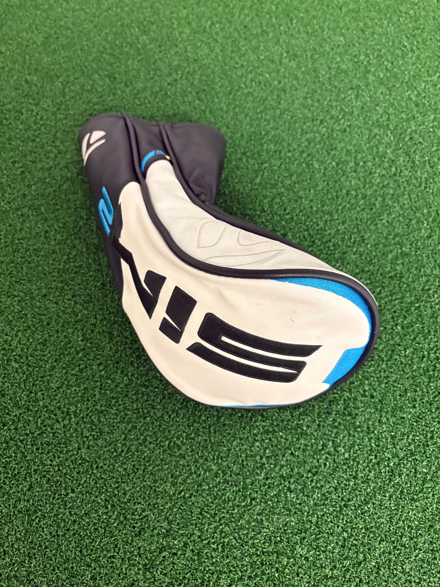 Taylormade Sim 2 Max 9.0* (Stiff)