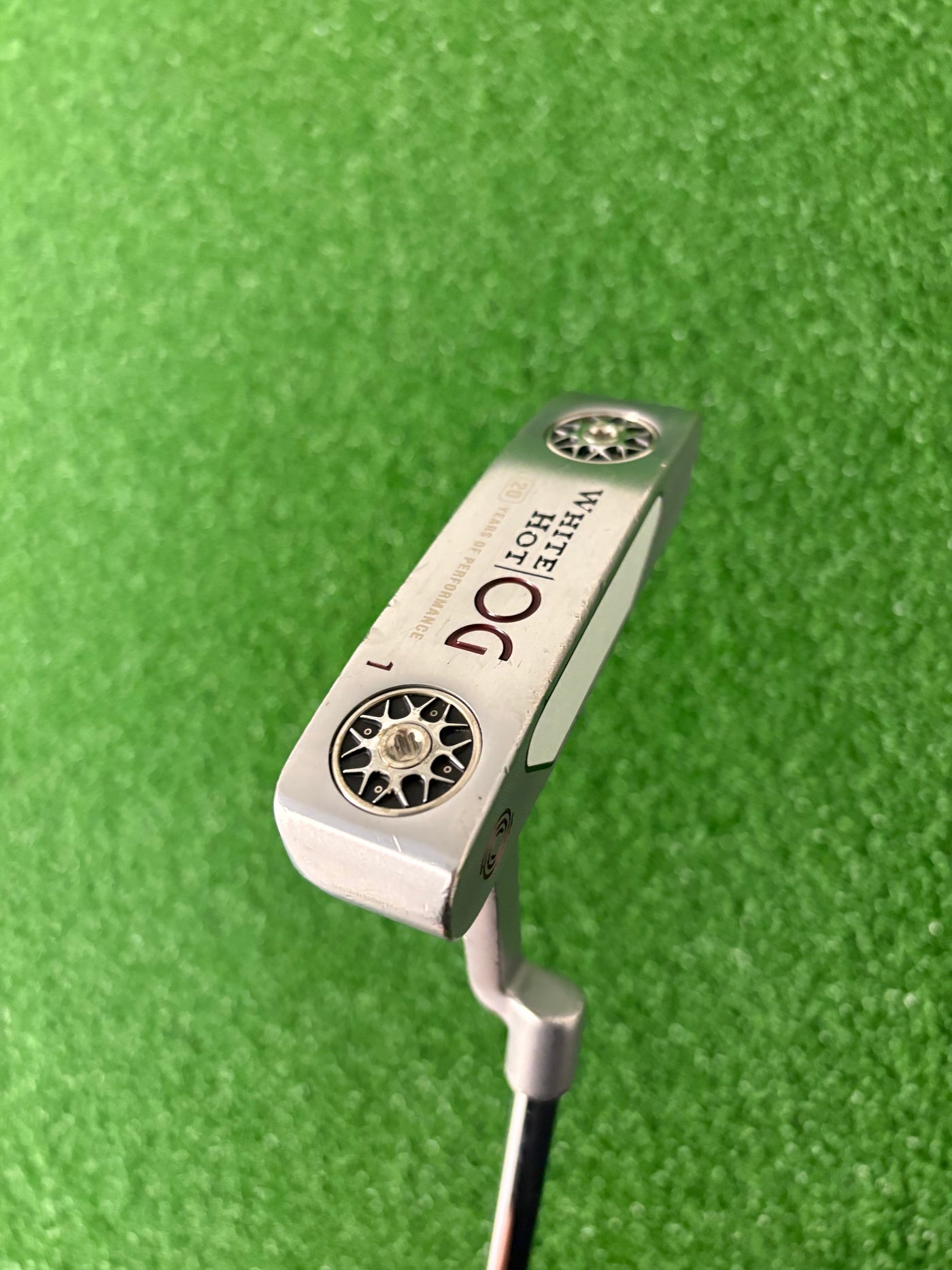 Odyssey White Hot OG #1 (34")