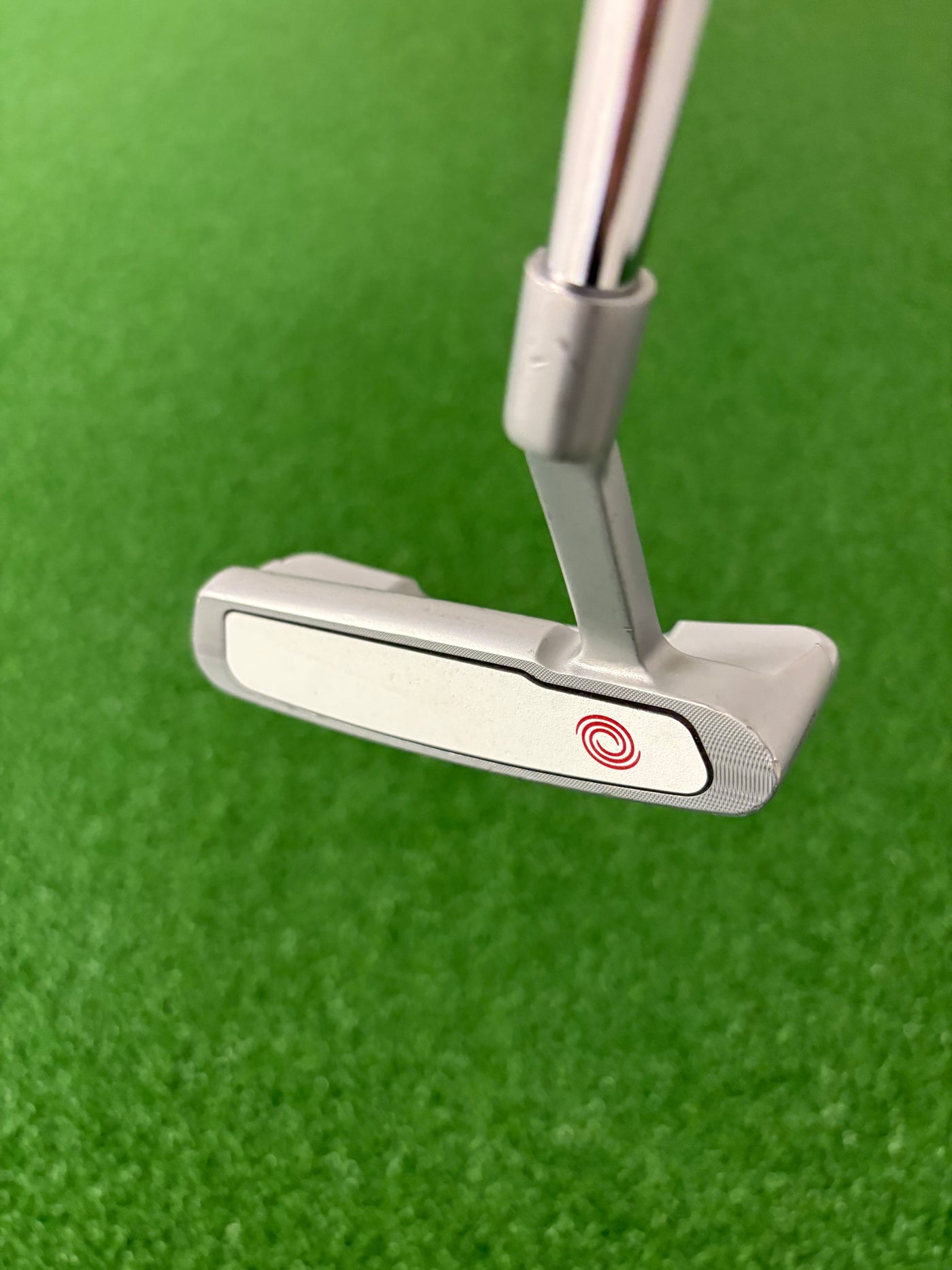 Odyssey White Hot OG #1WS (34")