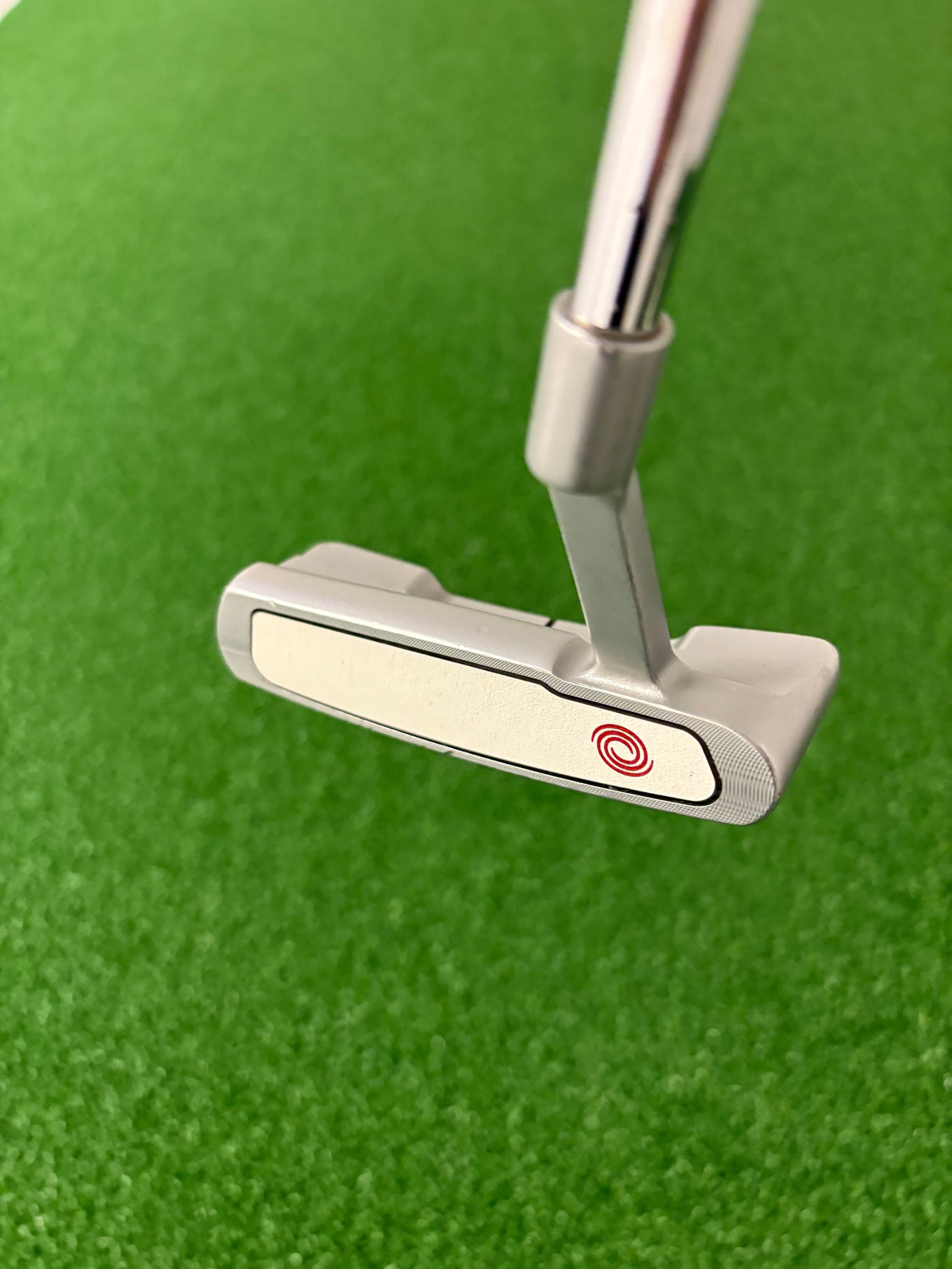 Odyssey White Hot OG #1WS (34")