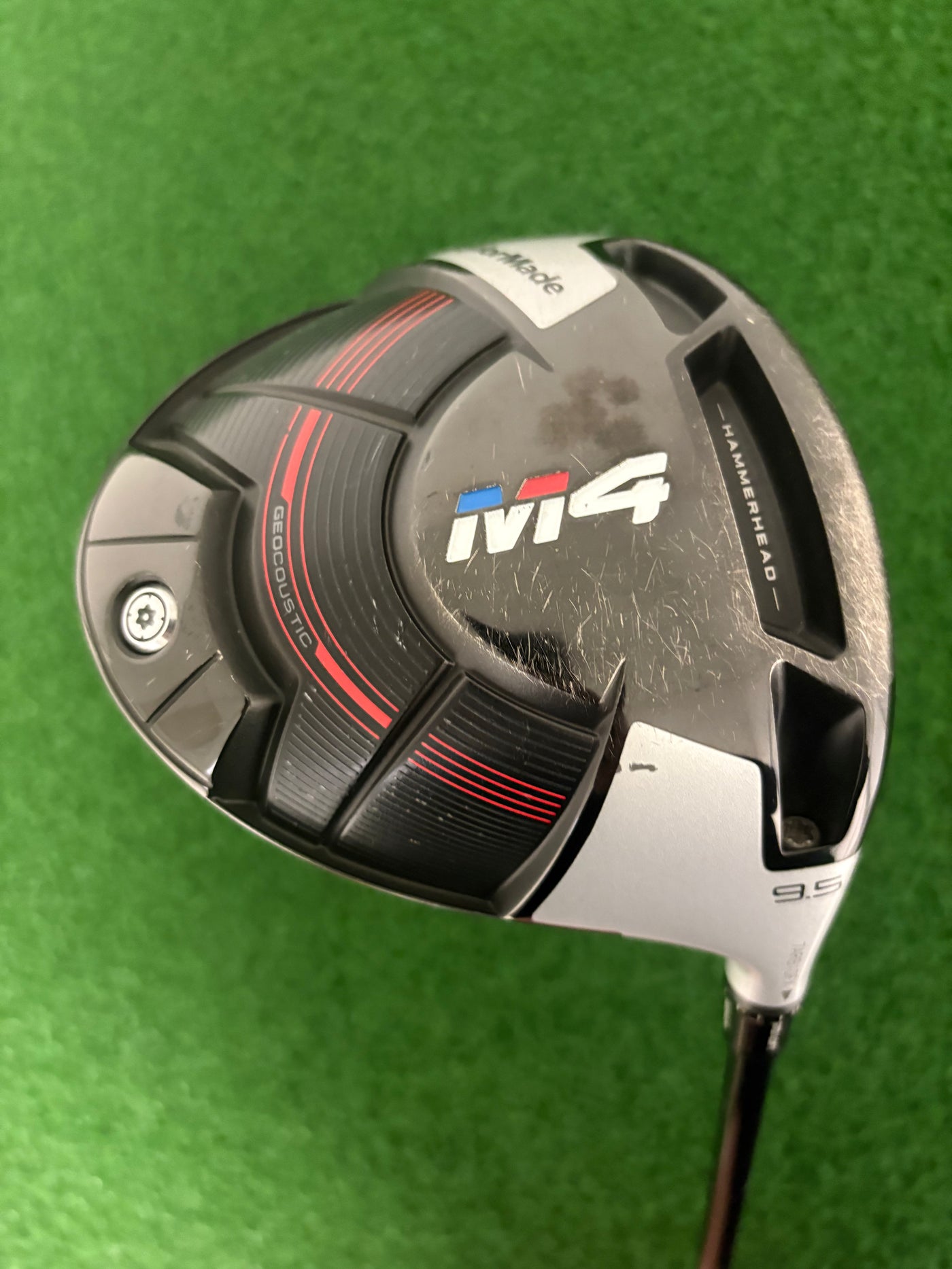 Taylormade M4 9.5* (Stiff)