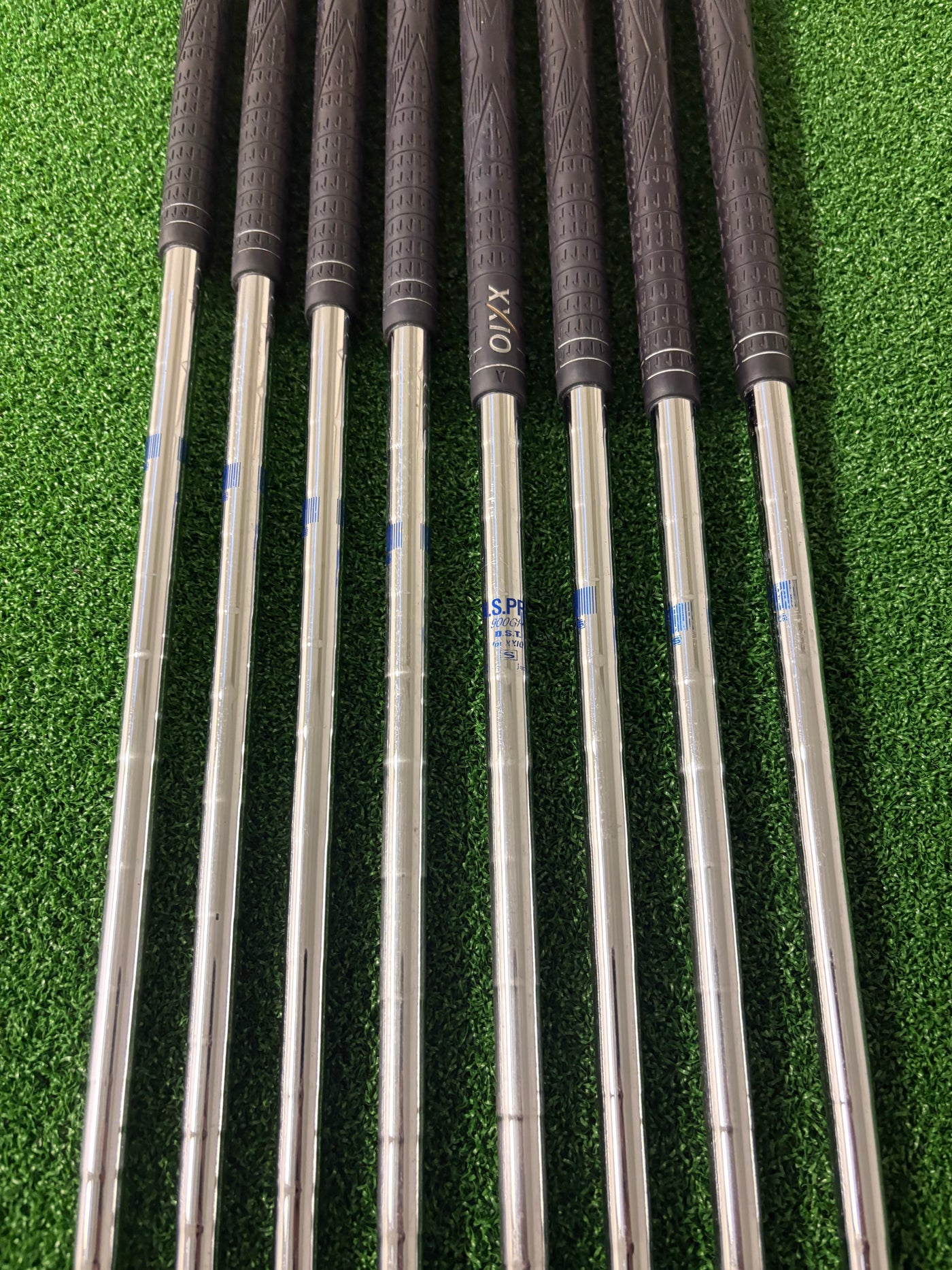 XXIO (2014) 5-PW + AW + SW (Stiff)
