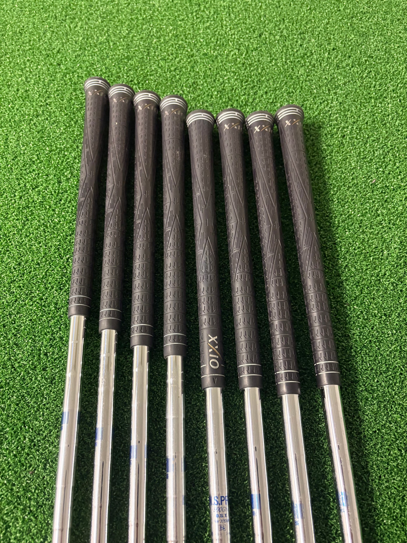 XXIO (2014) 5-PW + AW + SW (Stiff)