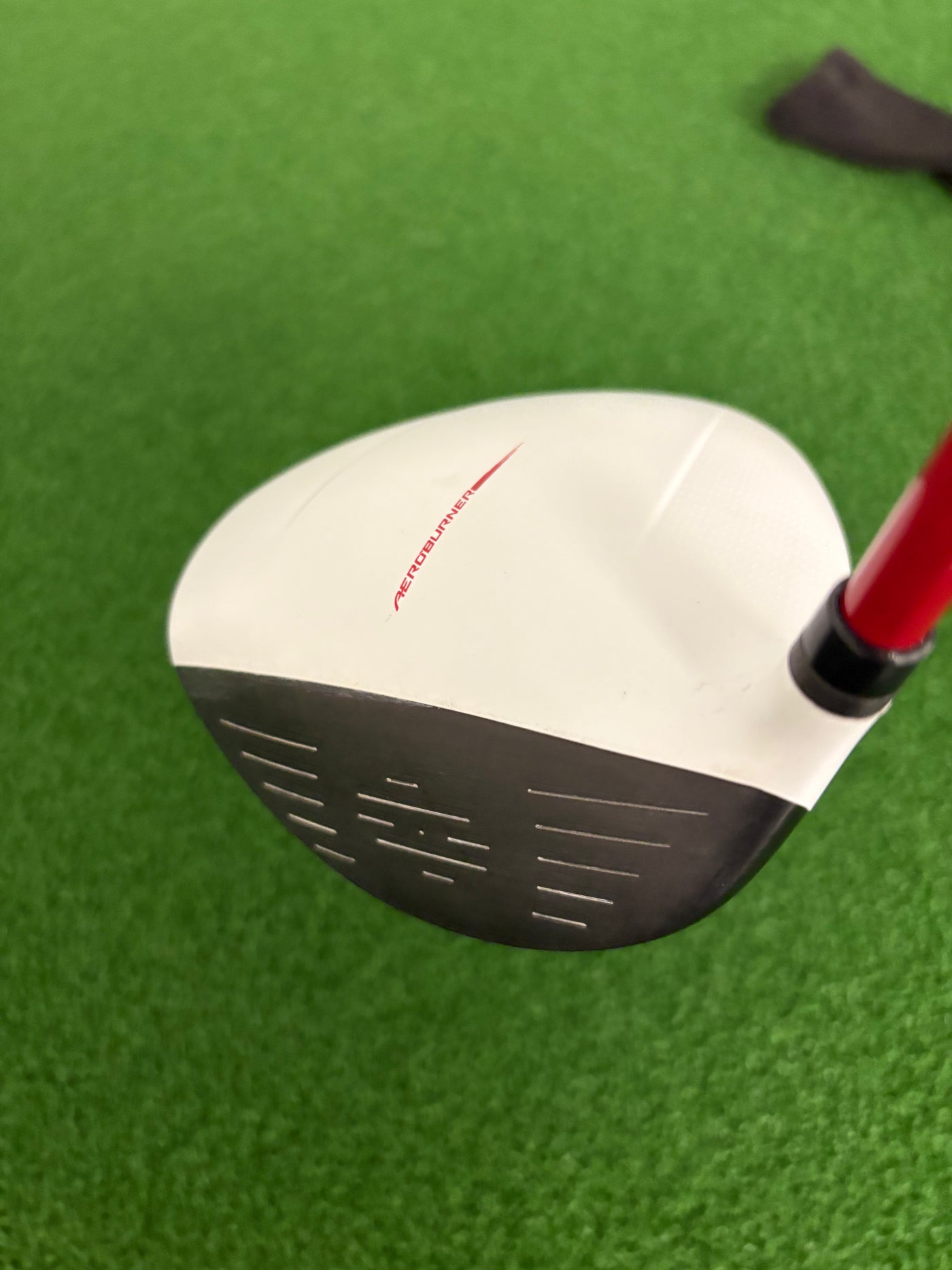 Taylormade AeroBurner 11* (Stiff/Regular)