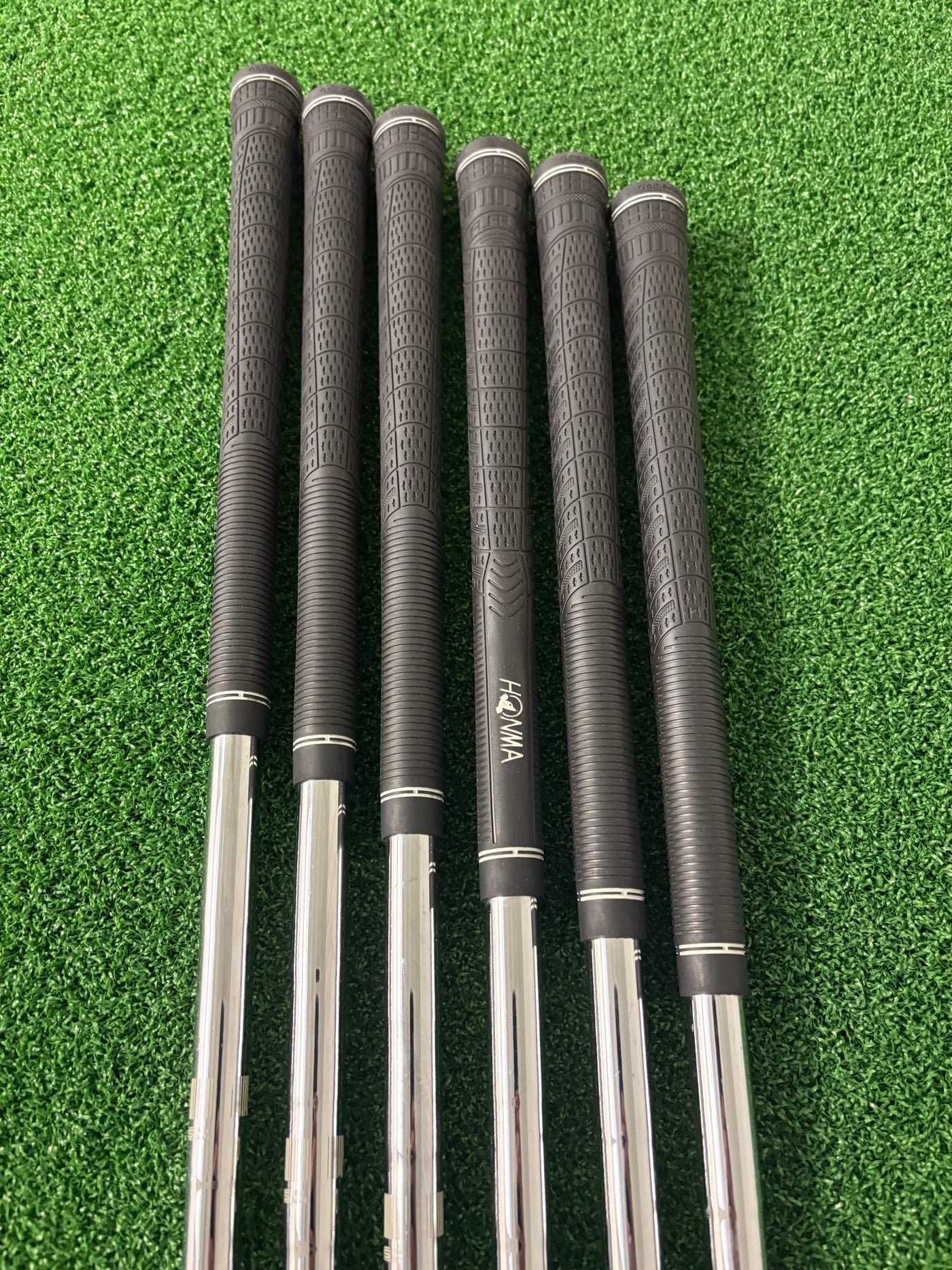 Honma Tour World TW747P 5-PW (Stiff)