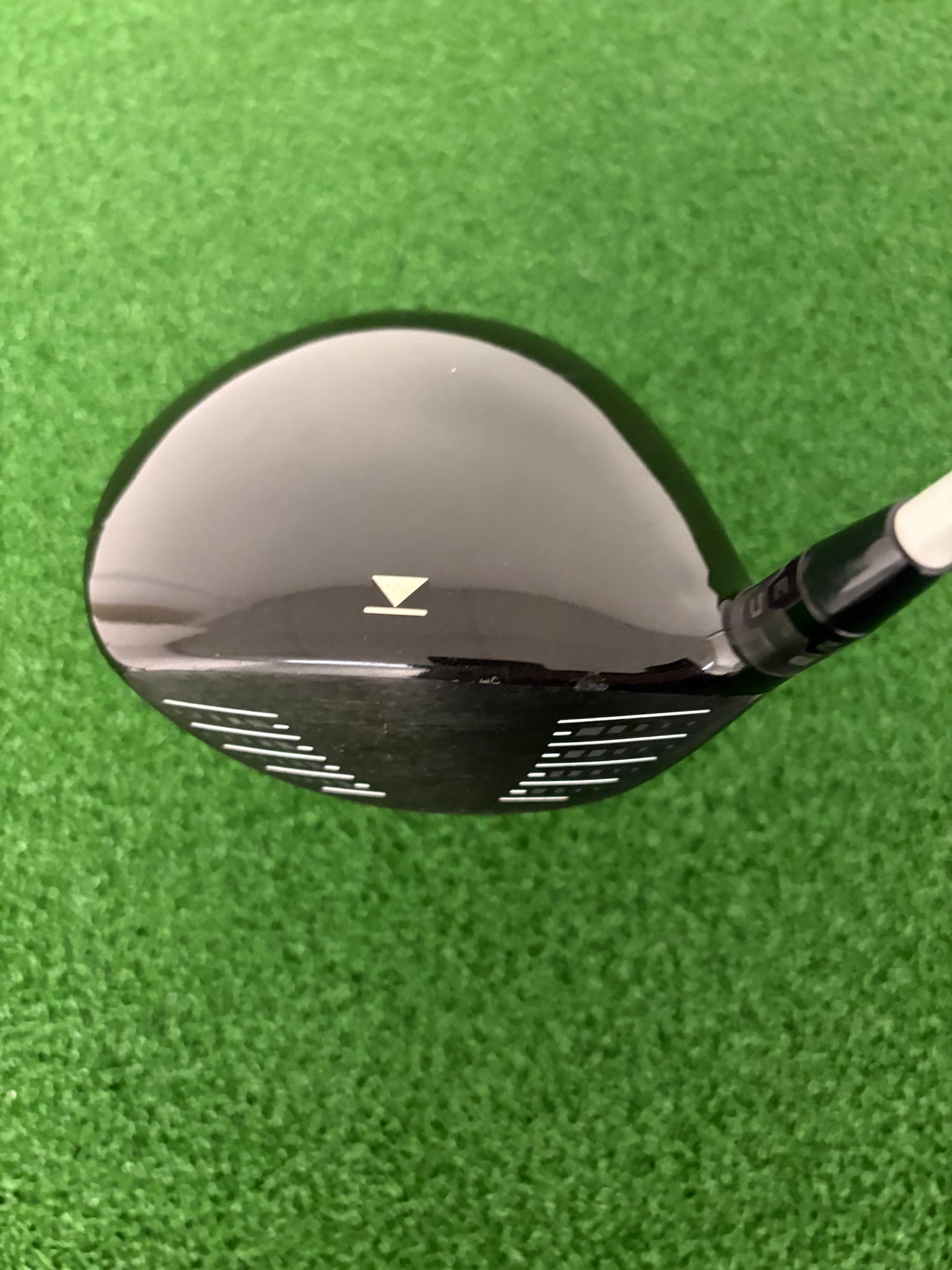 Titleist 913D3 9.5* (Stiff)