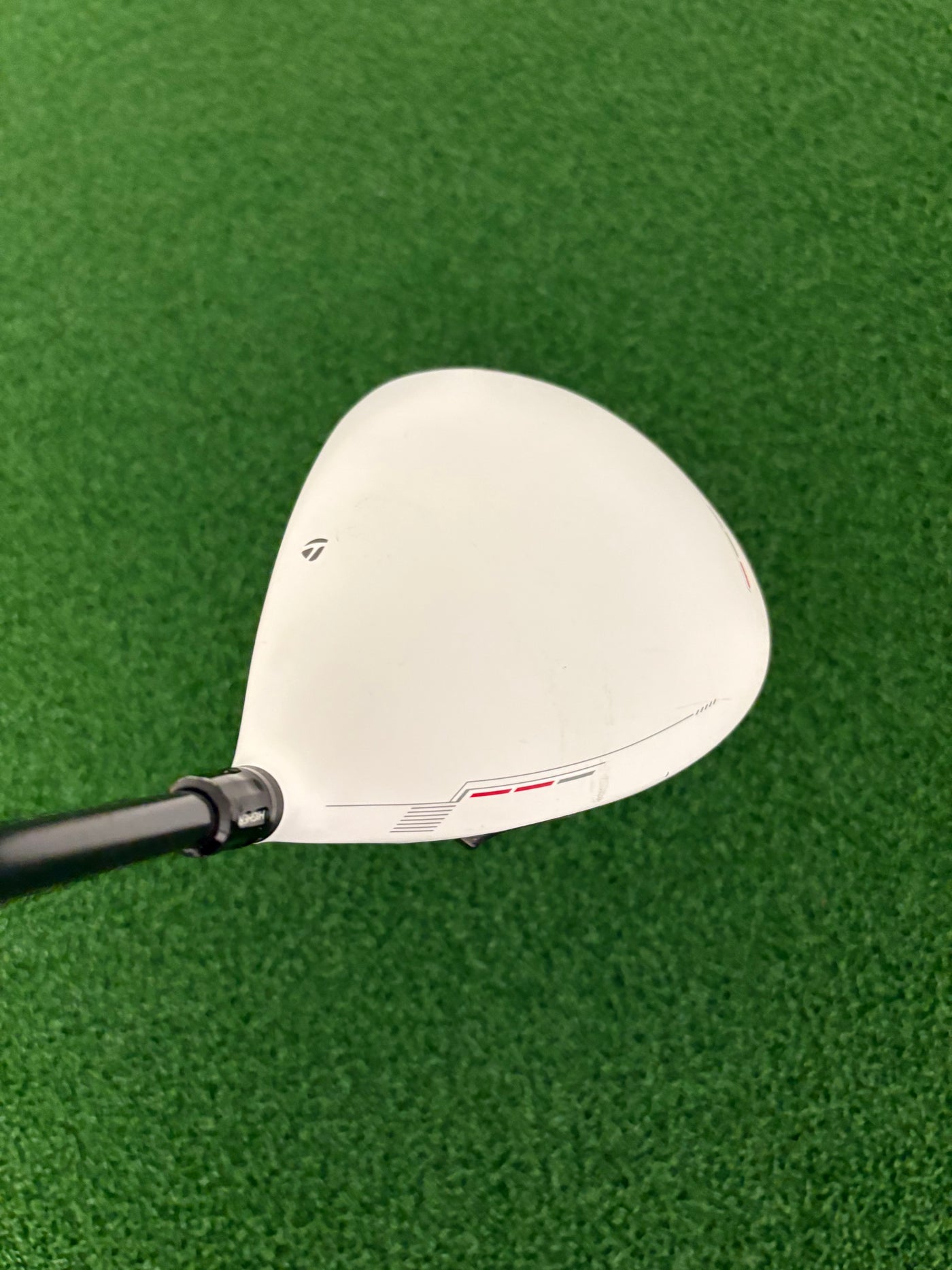 Taylormade R11 9.0* (Stiff)