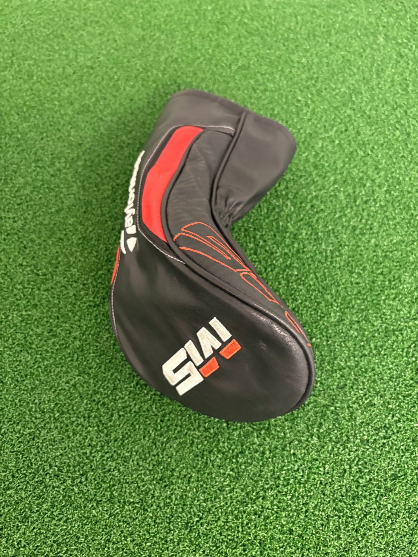 Taylormade M5 10.5* (Stiff)