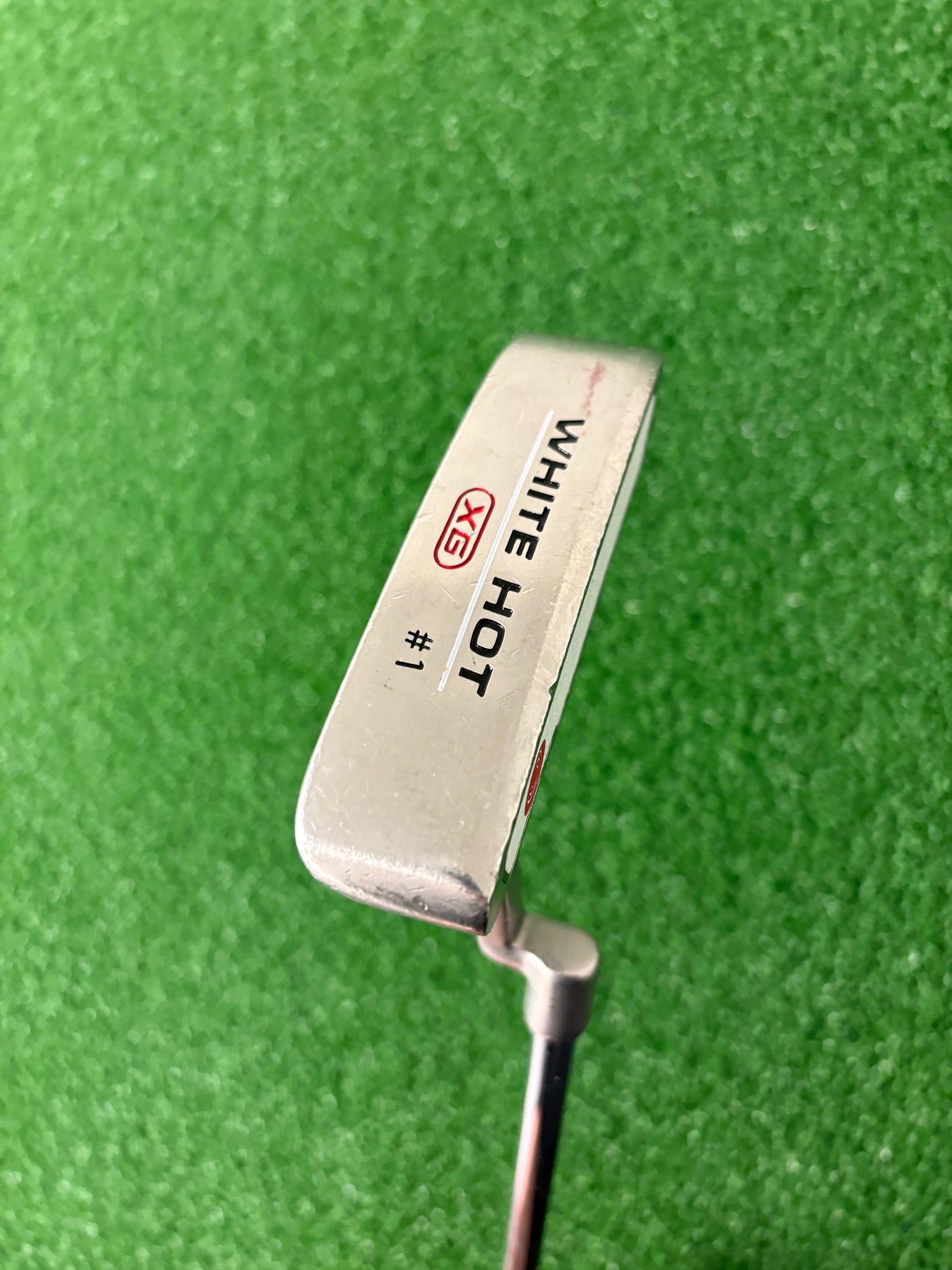 Odyssey White Hot XG #1 (34")