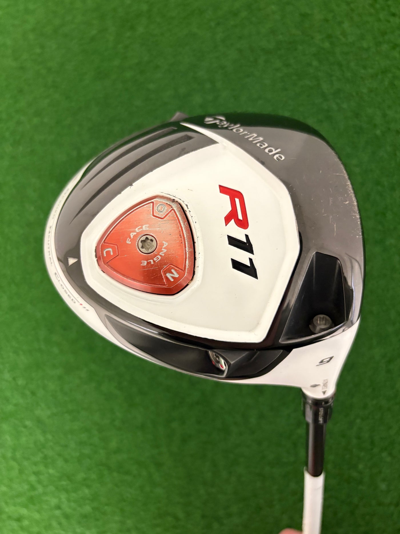 Taylormade R11 9.0* (Stiff)