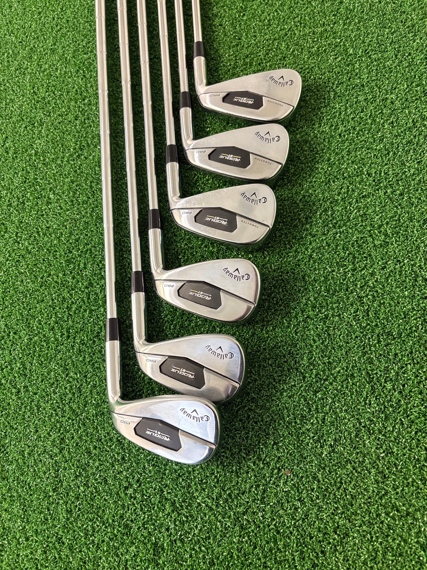 Callaway Rogue ST Pro 5-PW (Stiff)