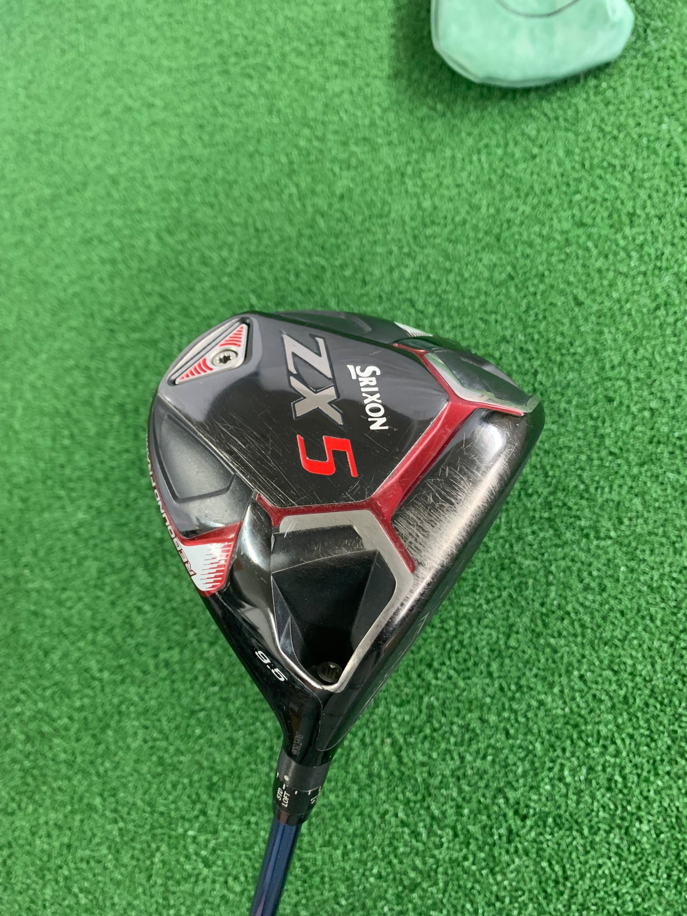 Srixon ZX5 9.5* (Stiff)