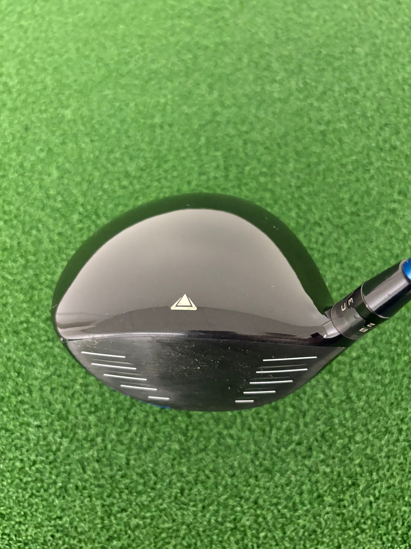 Titleist 915D2 10.5* (Stiff)