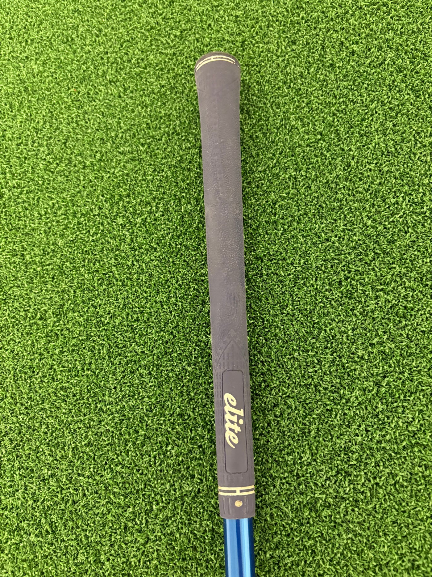 Titleist 915D2 10.5* (Stiff)