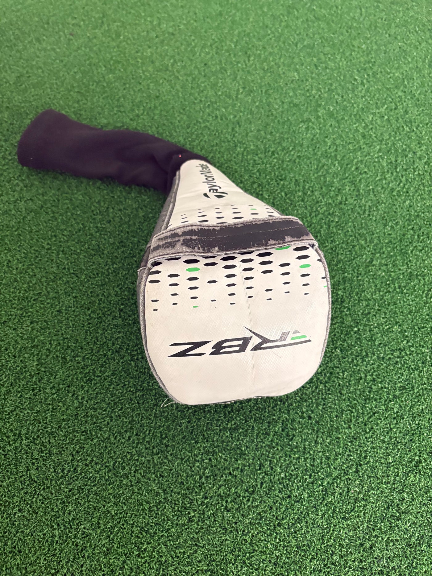 Taylormade RBZ 9.5* (Stiff)