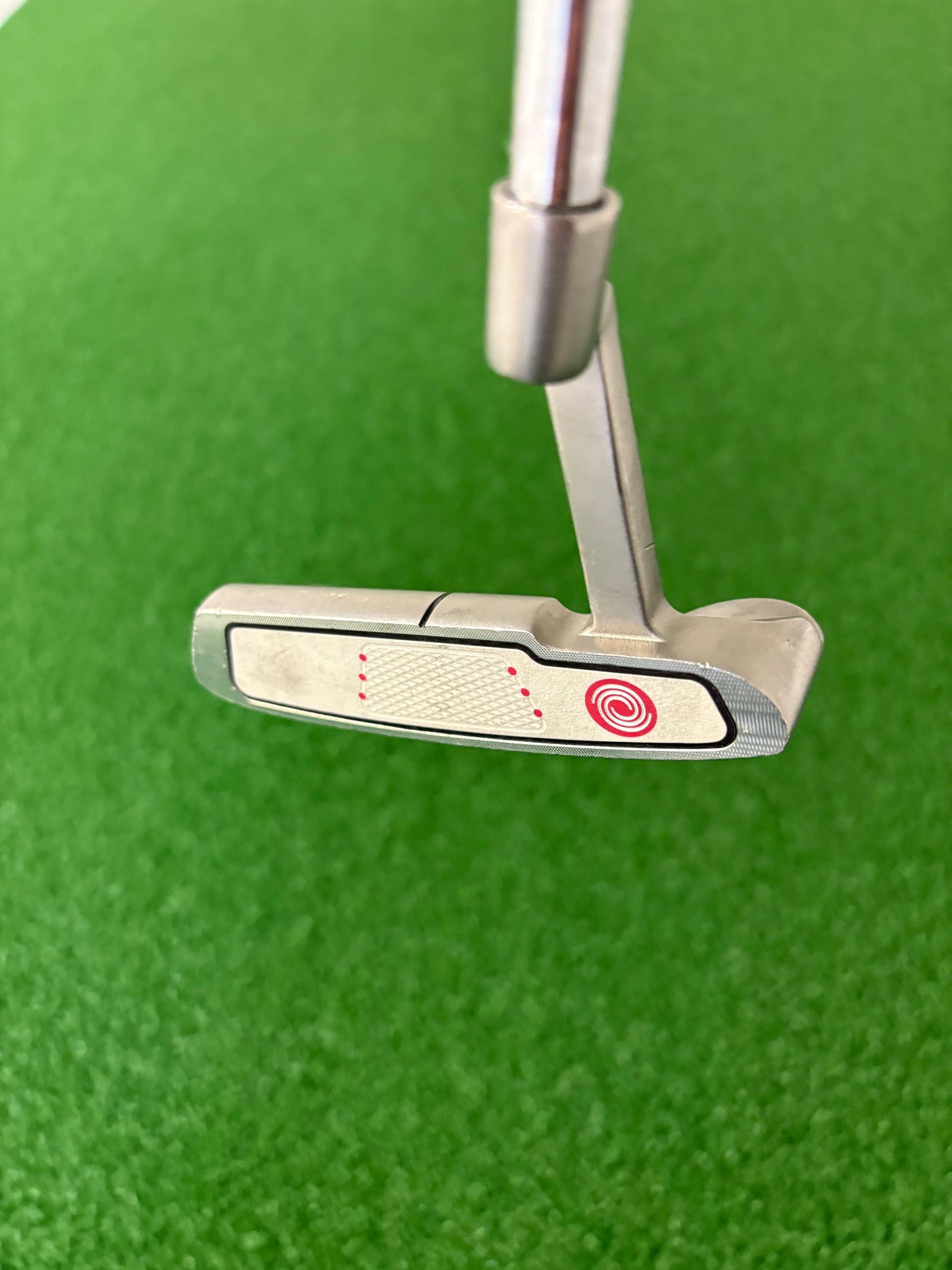 Odyssey White Hot XG #1 (33")