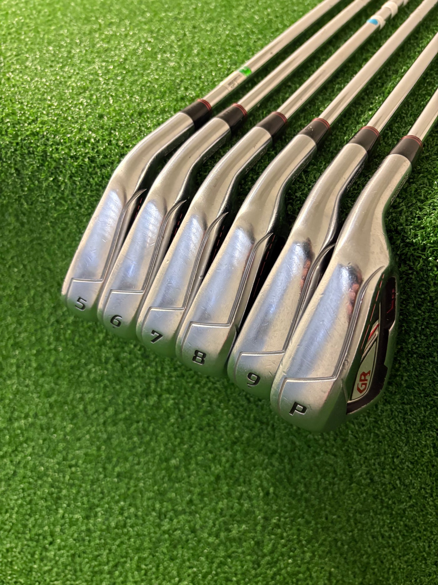 Bridgestone Tour Stage X-Blade GR (2012) 5-PW (Stiff)