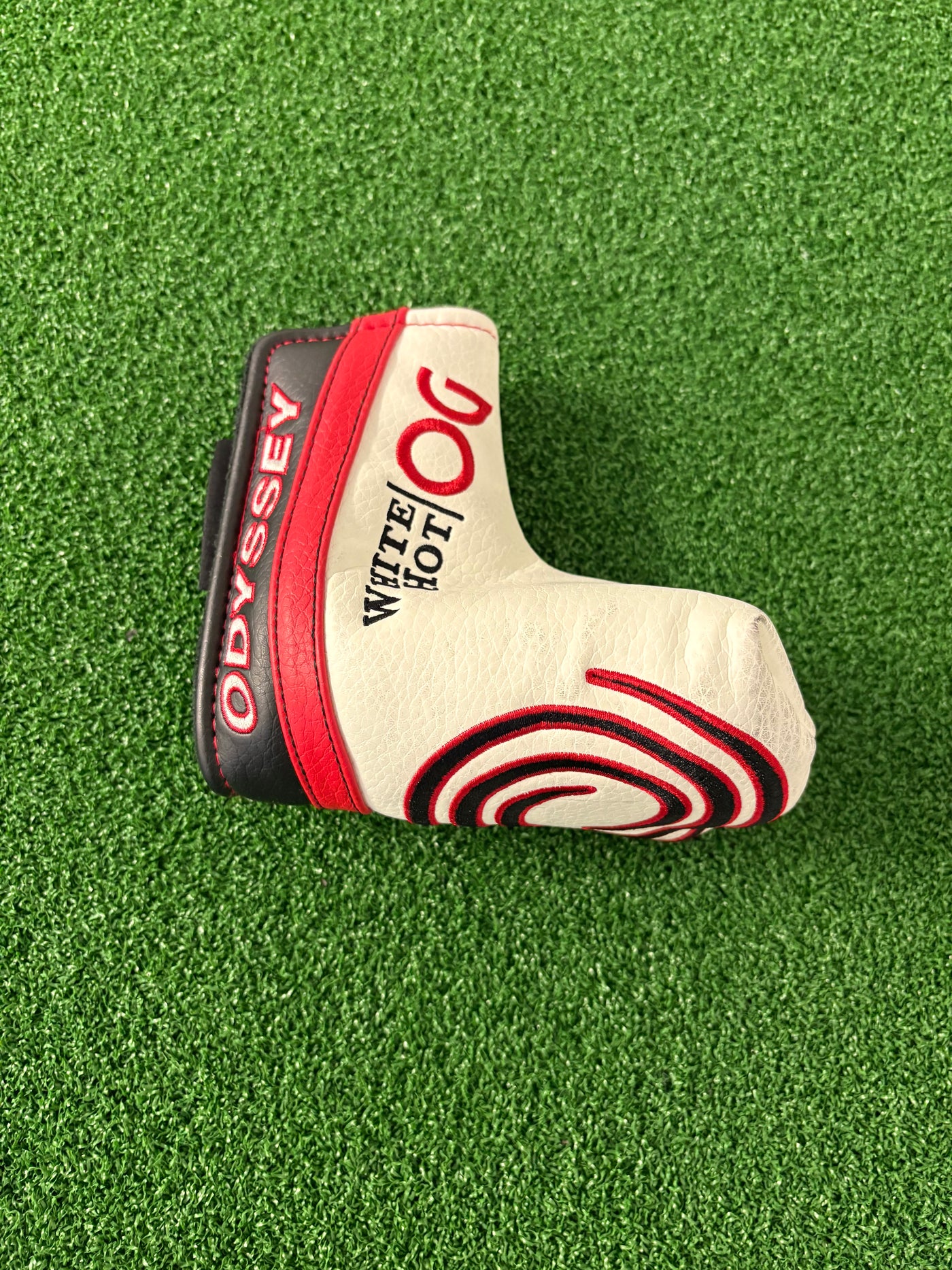 Odyssey White Hot OG Double Wide (33")