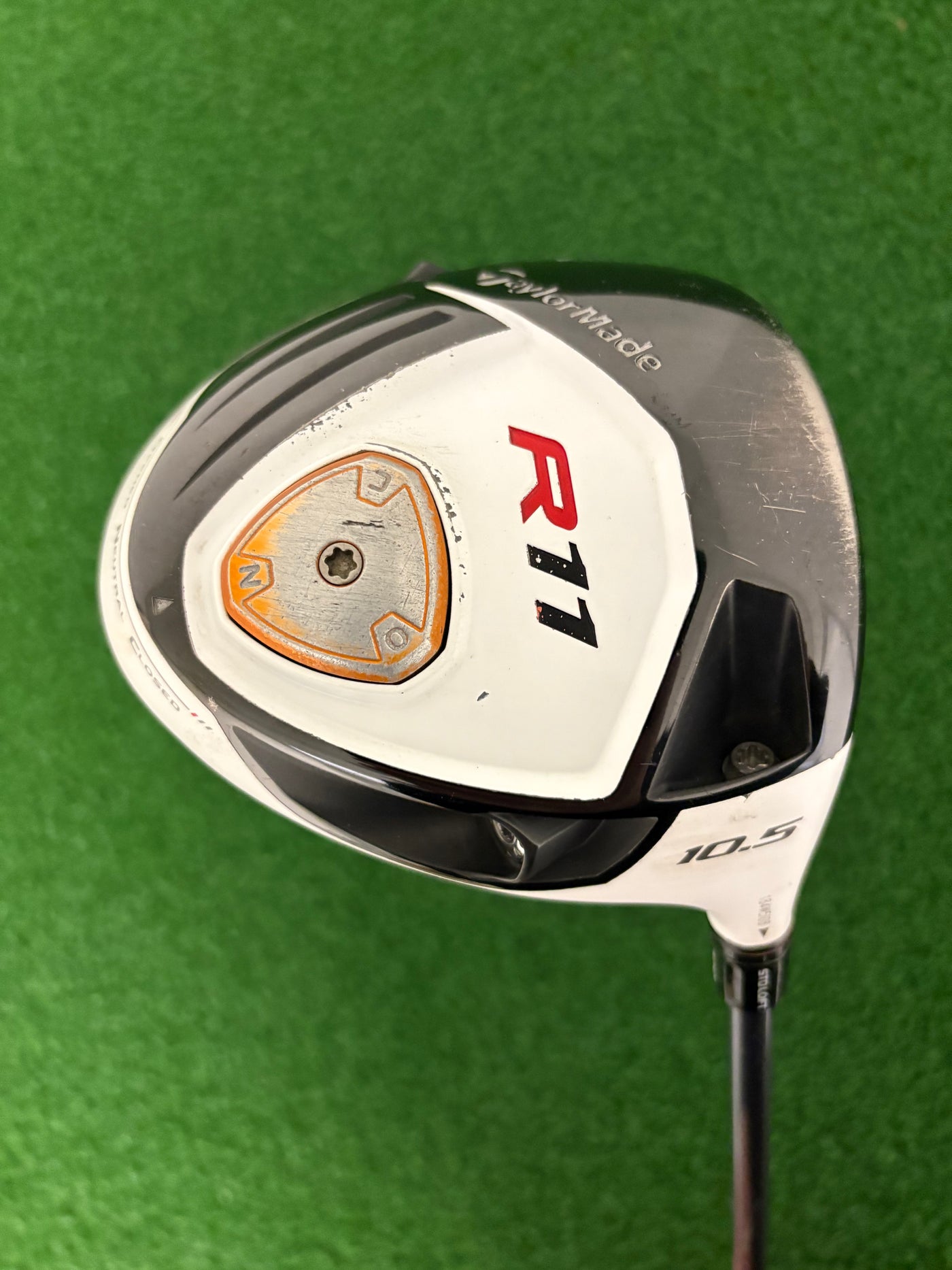 Taylormade R11 10.5* (Regular)