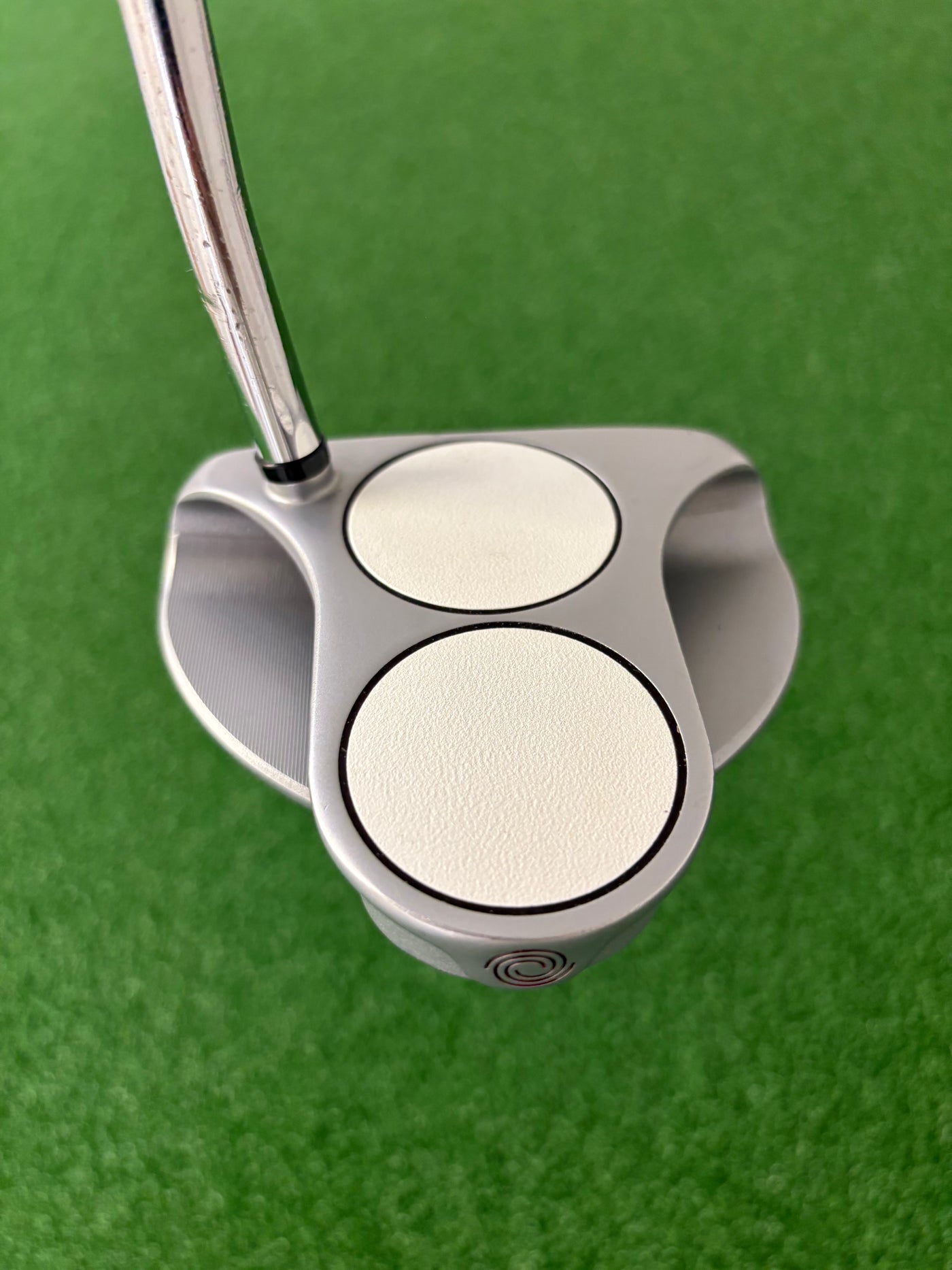 Odyssey White Hot OG 2-Ball (34")