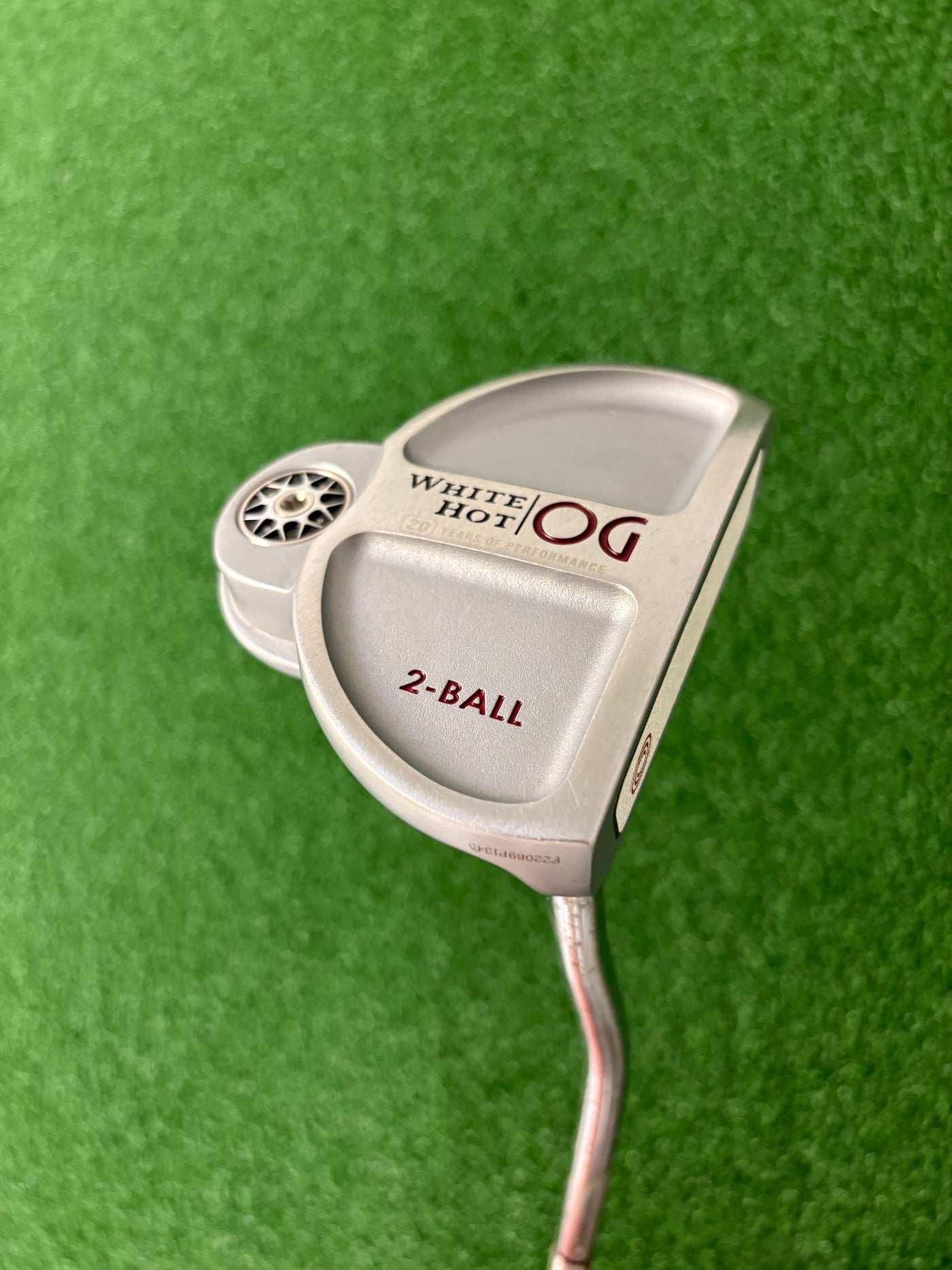 Odyssey White Hot OG 2-Ball (34")