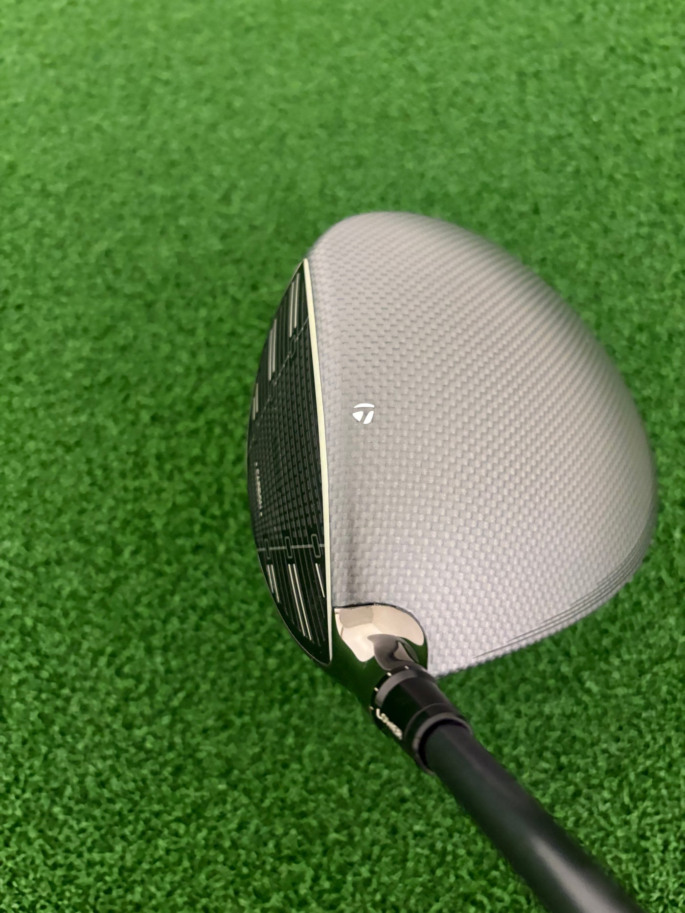 Taylormade Qi35 10.5* (Stiff/Regular)
