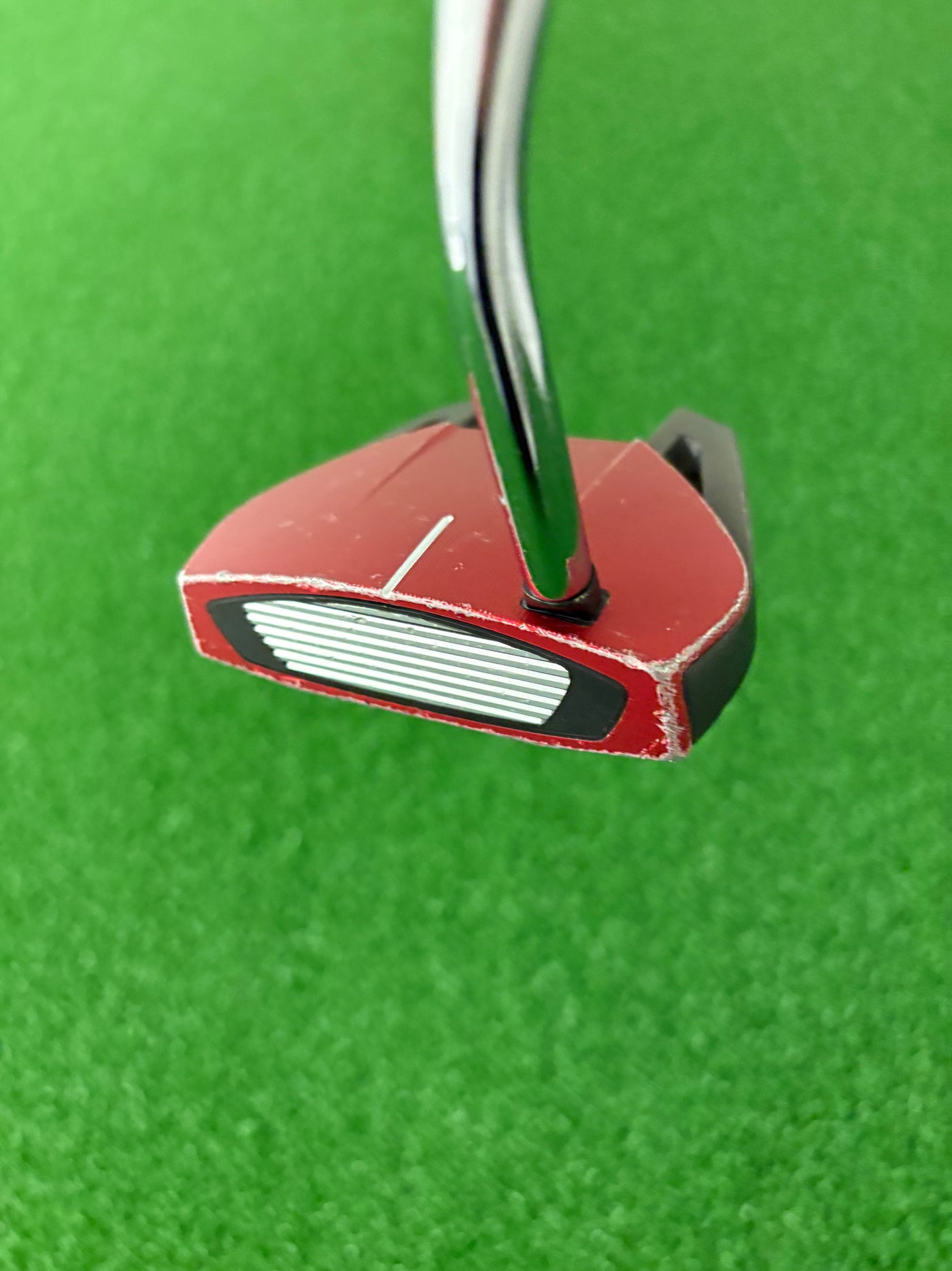 Taylormade Spider GT Red (33")