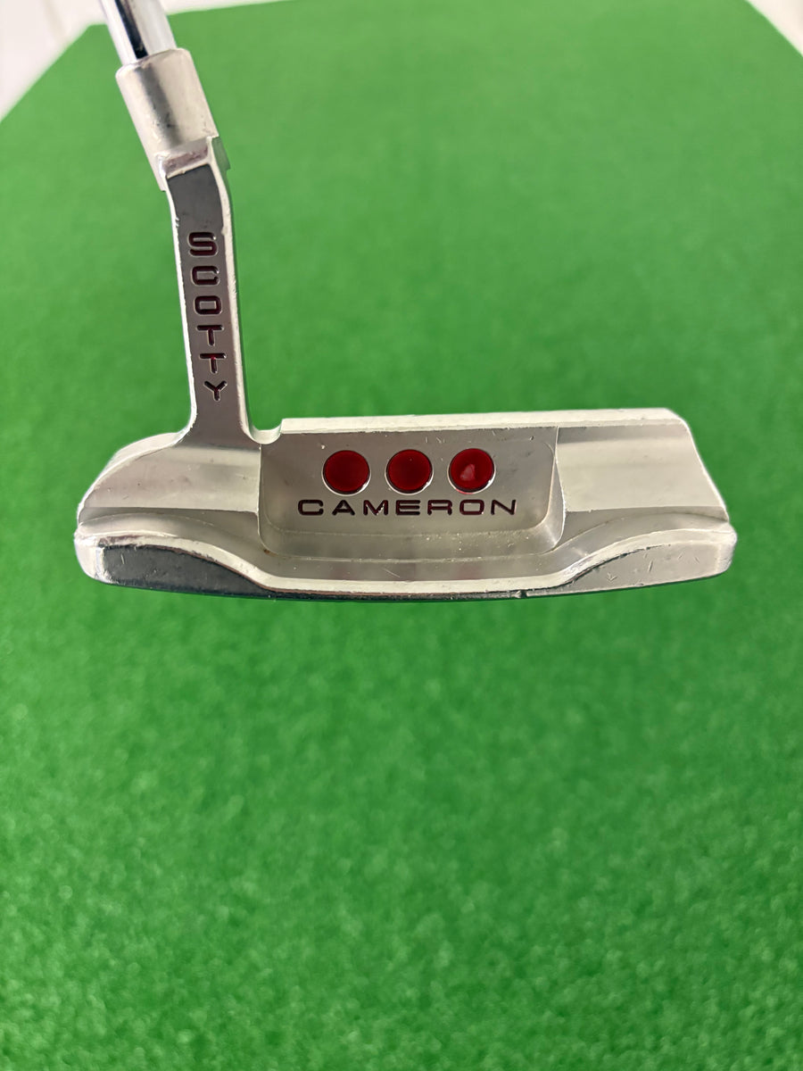 Scotty Cameron Studio Select Newport (34")