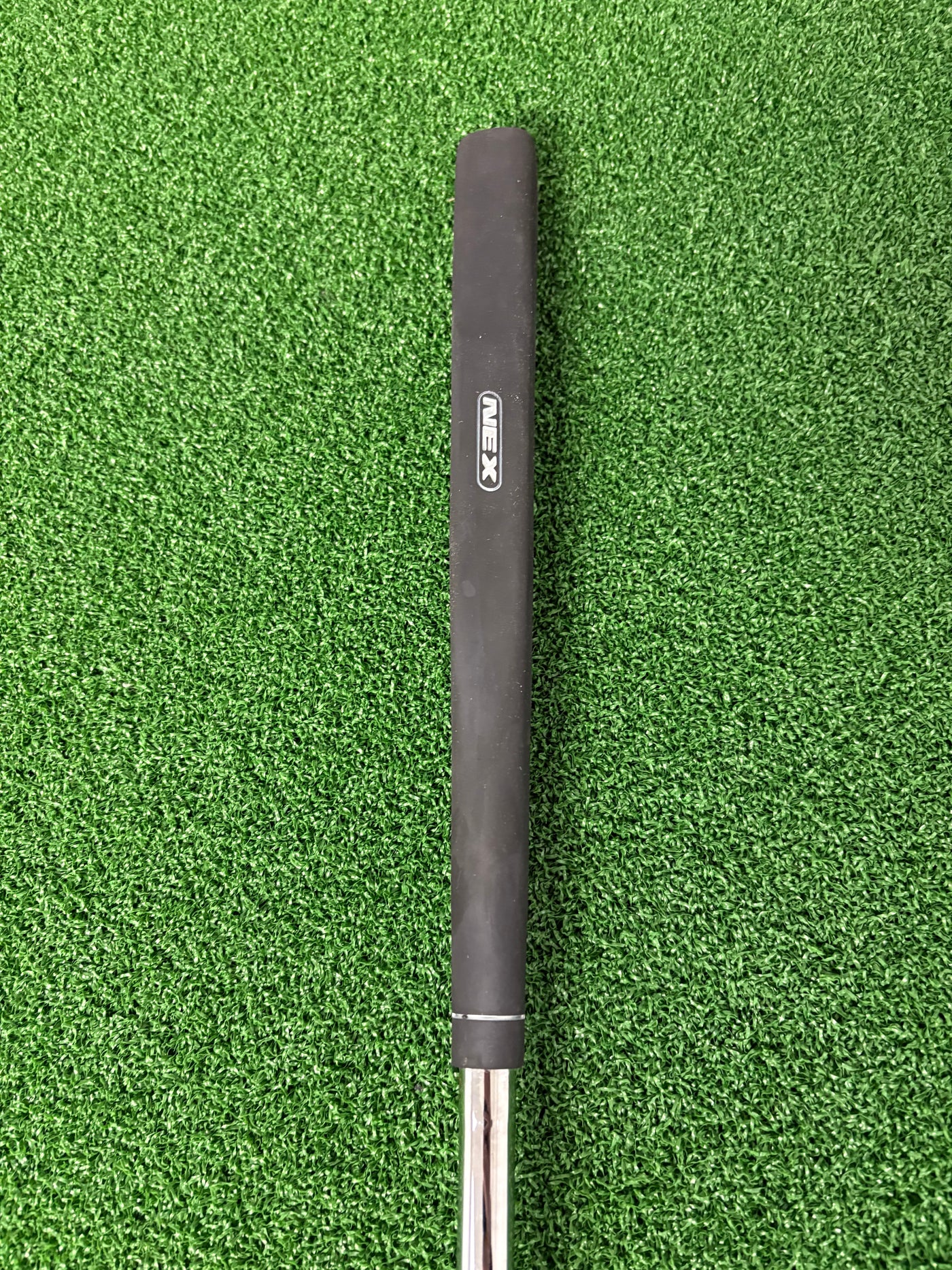 Odyssey White Hot RX V-Line (33")