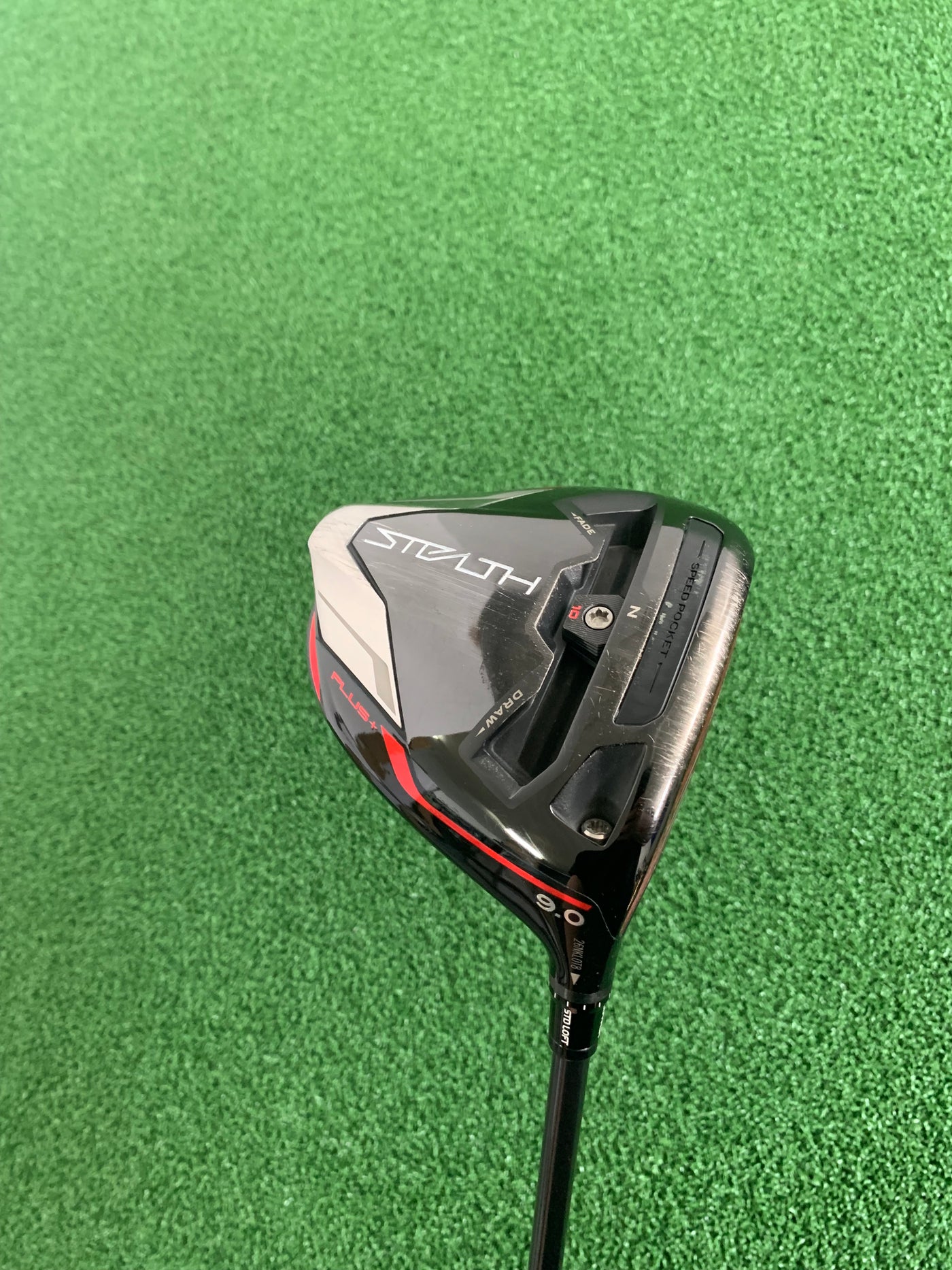 Taylormade Stealth Plus 9.0* (Stiff)