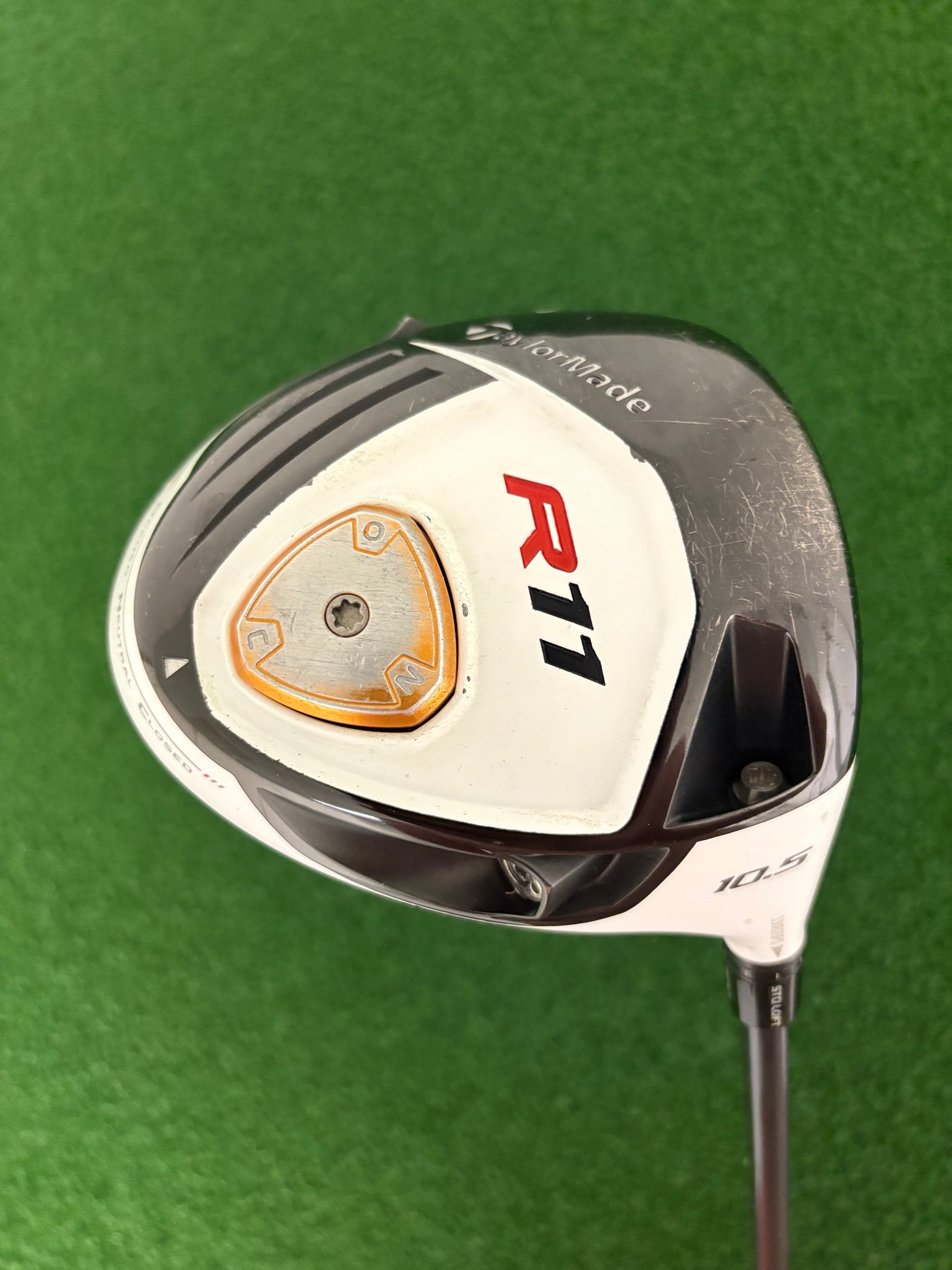 Taylormade R11 10.5* (Stiff/Regular)