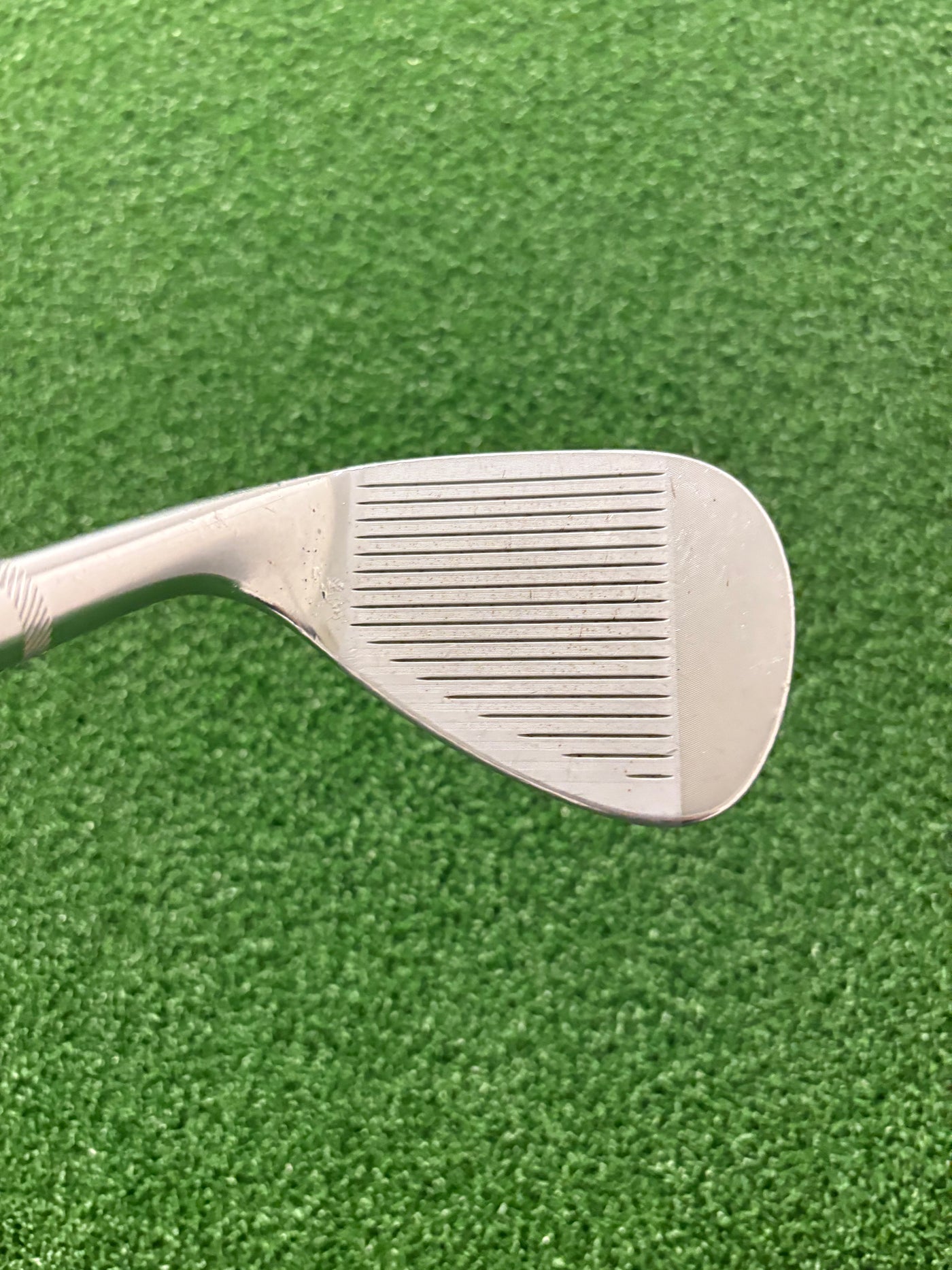 Titleist Vokey SM7 F Grind 52*