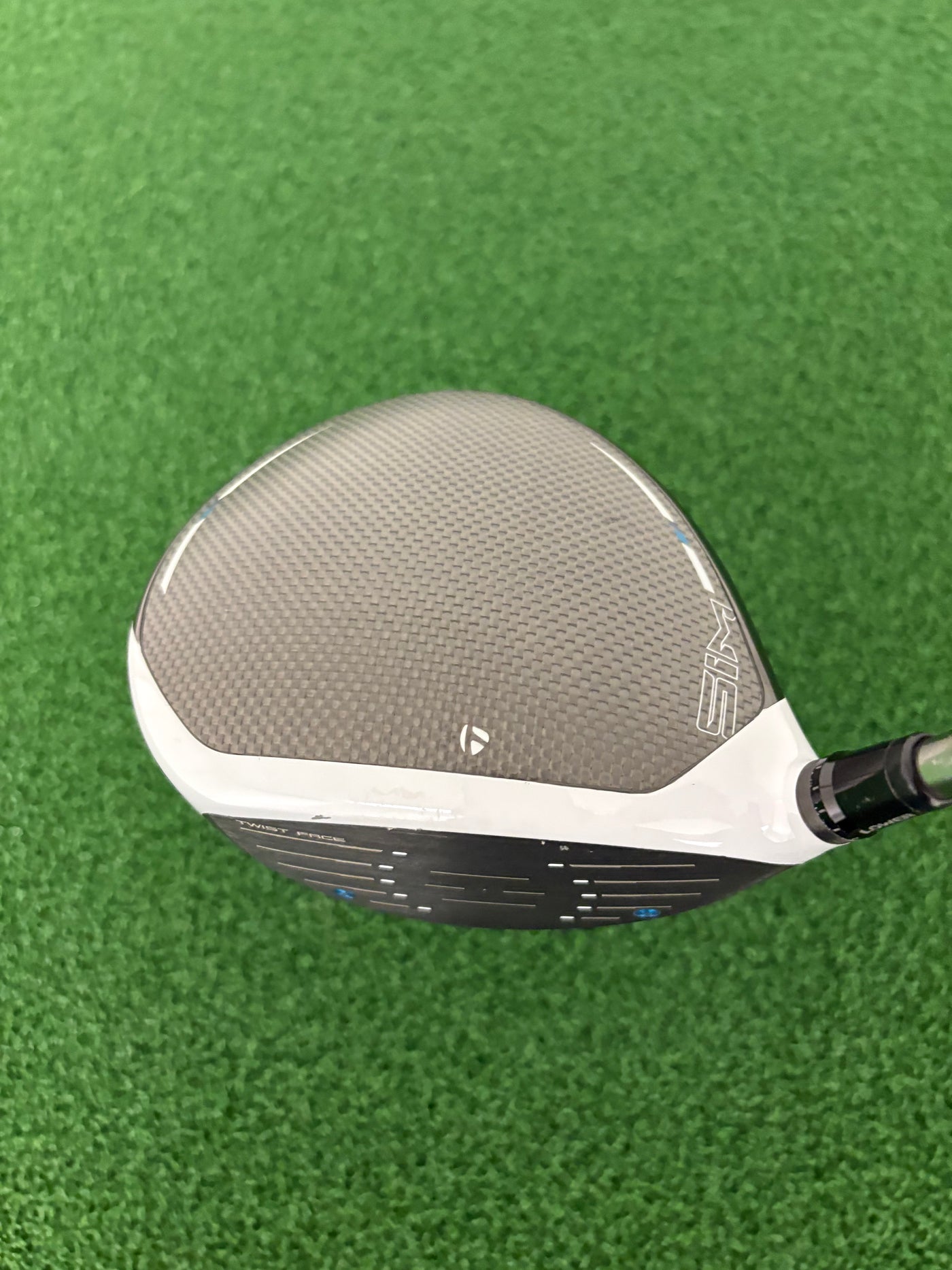 Taylormade Sim 9.0* (Stiff)