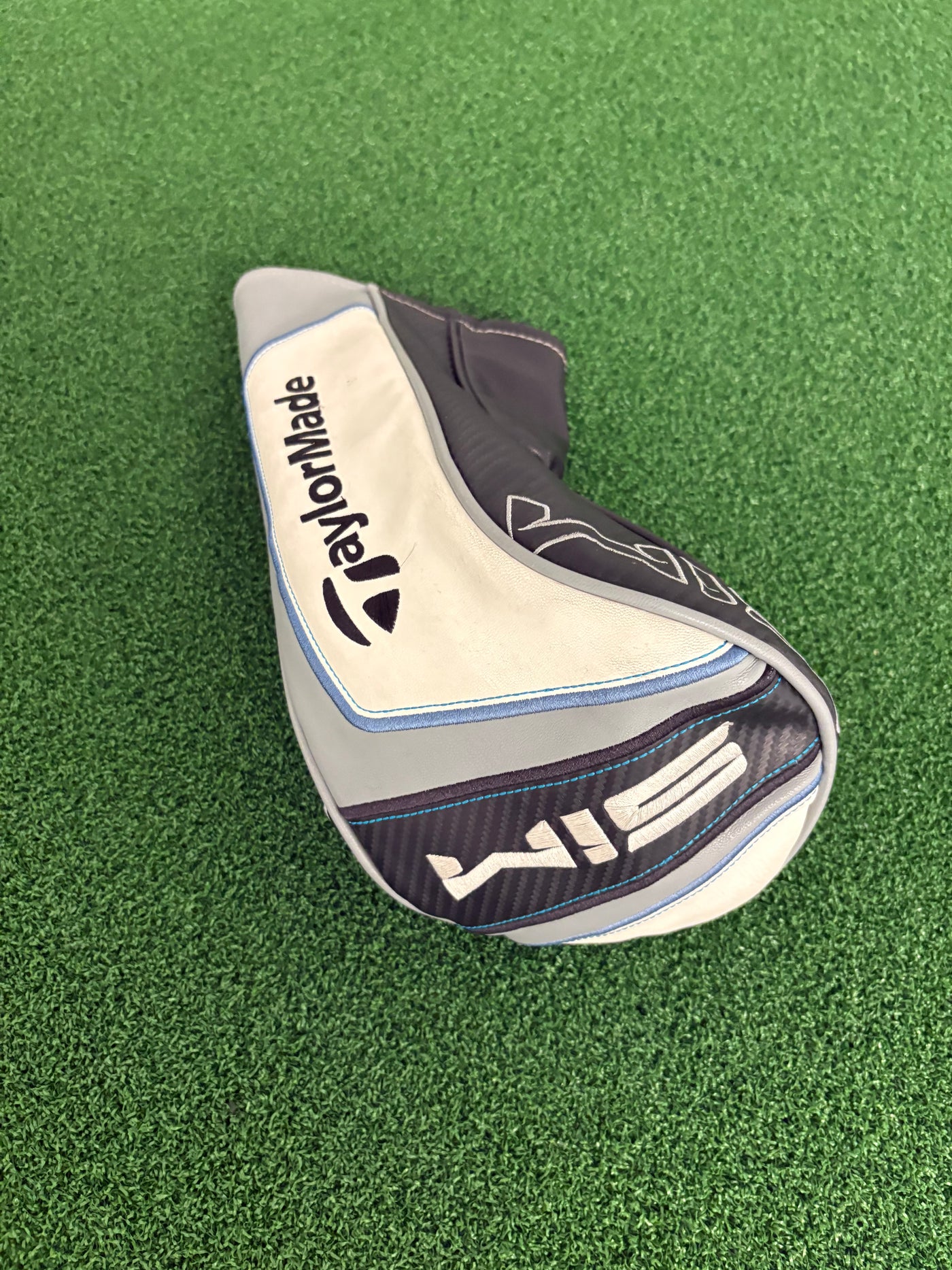 Taylormade Sim 9.0* (Stiff)