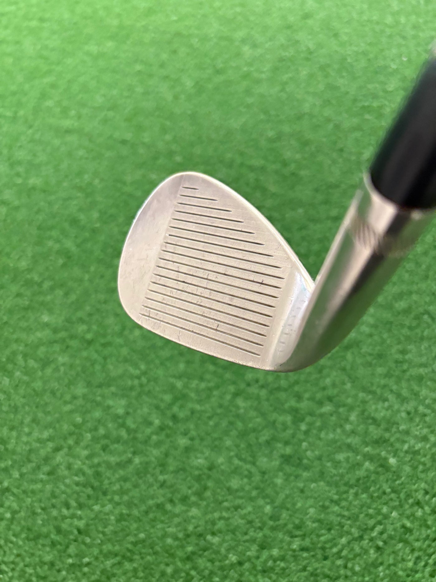 Titleist Vokey SM8 F Grind 56*