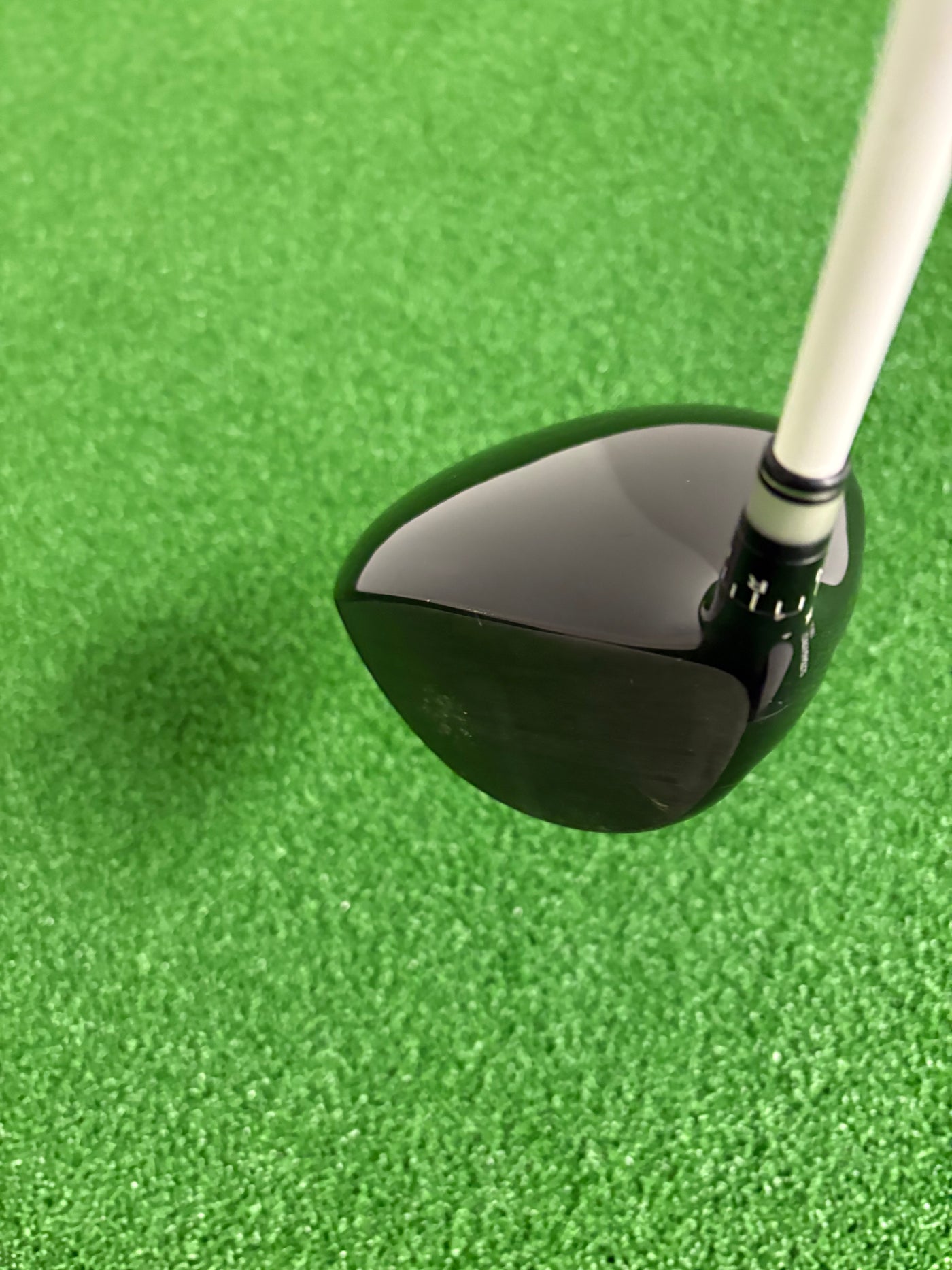 Srixon Z-725 Limited Model 9.5* (Stiff)