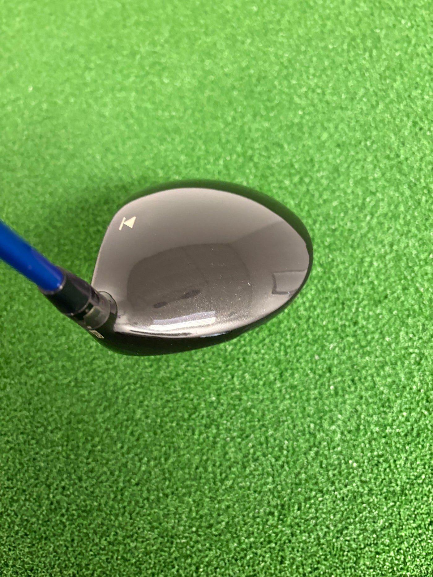 Titleist 913D3 9.5* (Stiff)